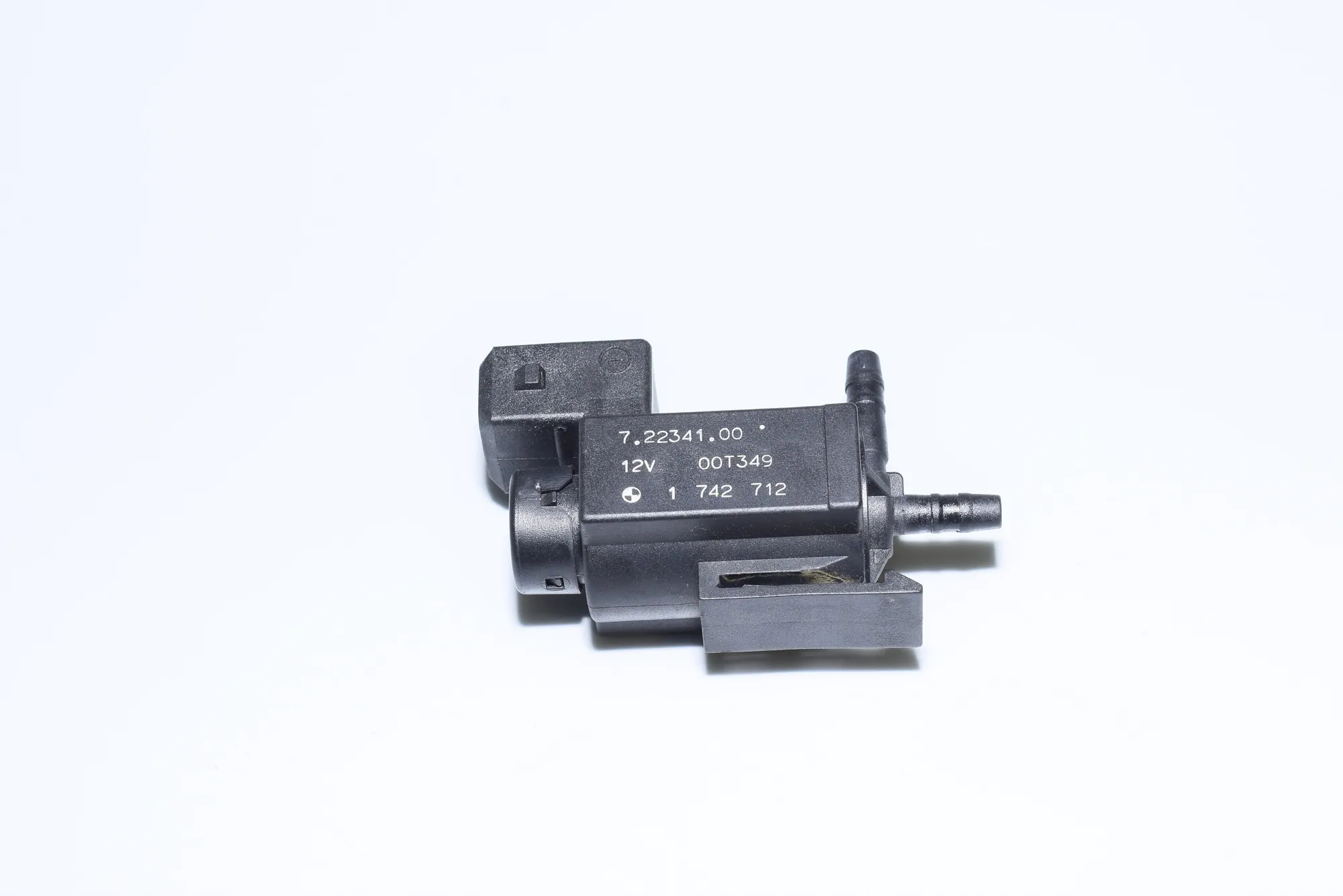 Solenoid Valve – OEM 1742712 · BMW 5 (E39) 525 d 2001