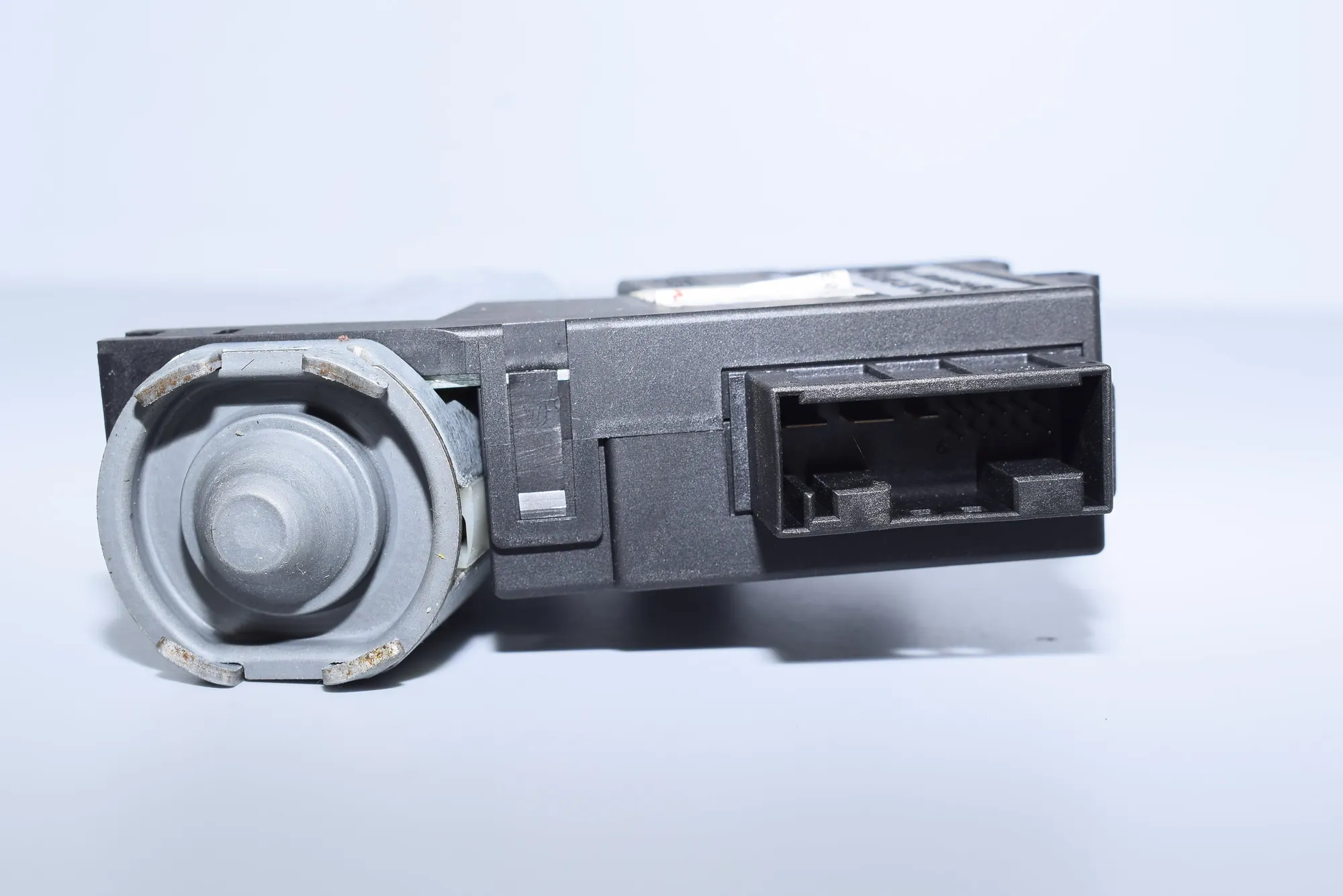 Sunroof Control Module – OEM 8381480 · BMW X5 (E53) 3.0 d 2004 – 4
