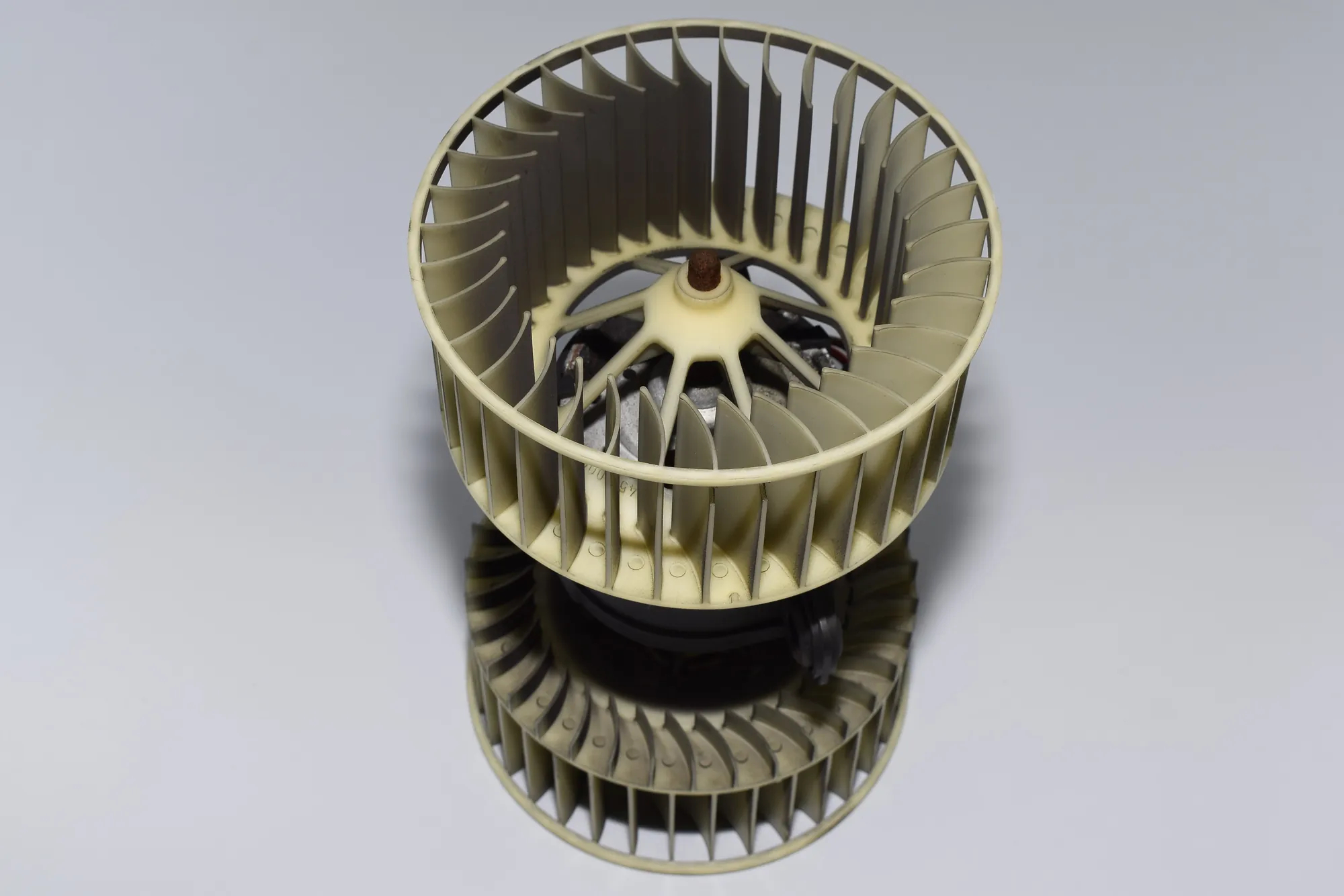 Heater Blower Fan – OEM 8385558 · BMW X5 (E53) 3.0 d 2004 – 4