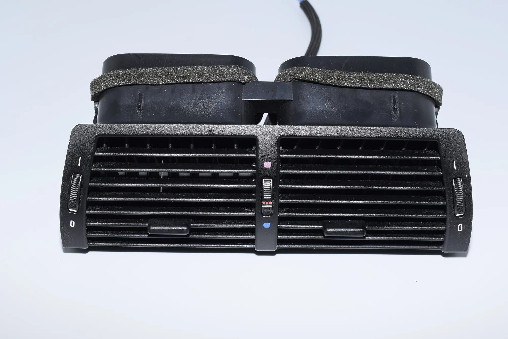 Dashboard Air Vents – OEM 8402221 · BMW X5 (E53) 3.0 d 2004
