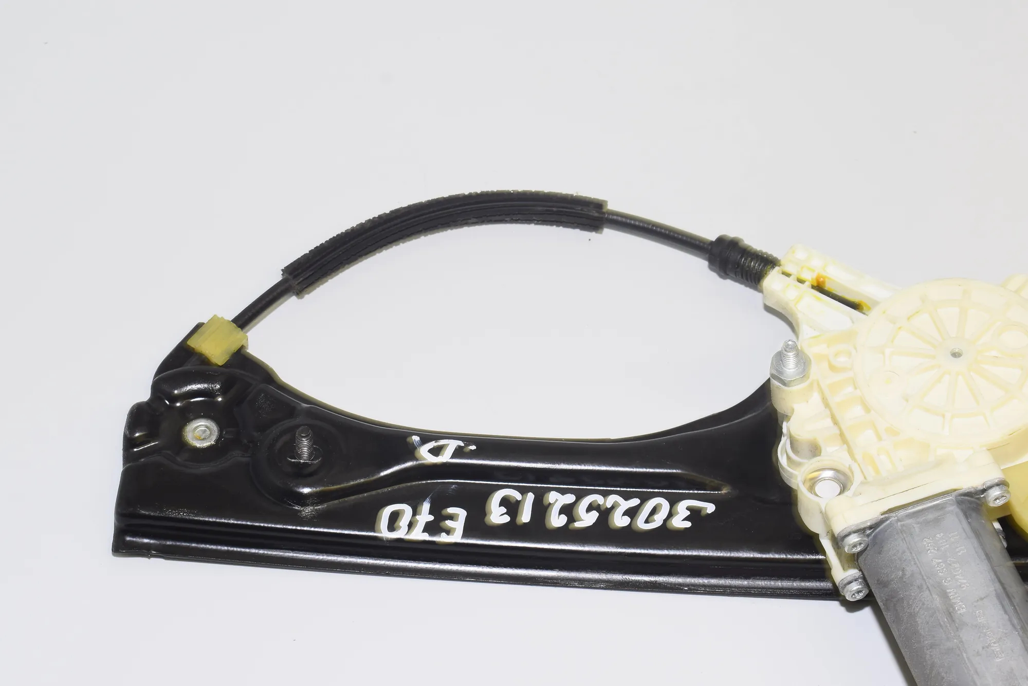Rear Right Door Window Regulator – OEM 0130821461 · BMW X5 (E70) 3.0 d 2007 – 5