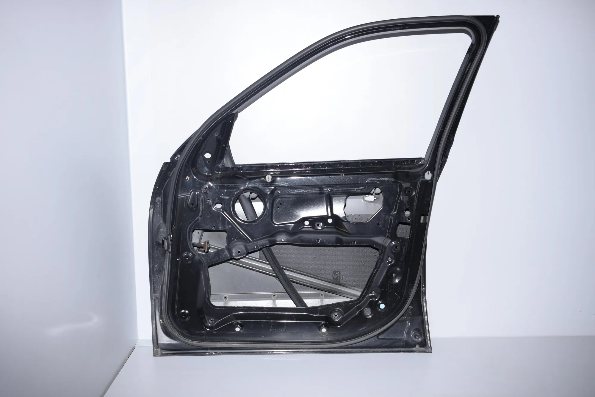 Front Right Door – OEM NA · BMW X5 (E70) 3.0 d 2007 – 2
