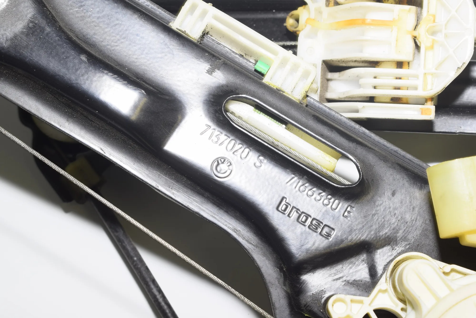 Front Right Door Window Regulator – OEM 7137020 · BMW X5 (E70) 3.0 d 2007 – 5