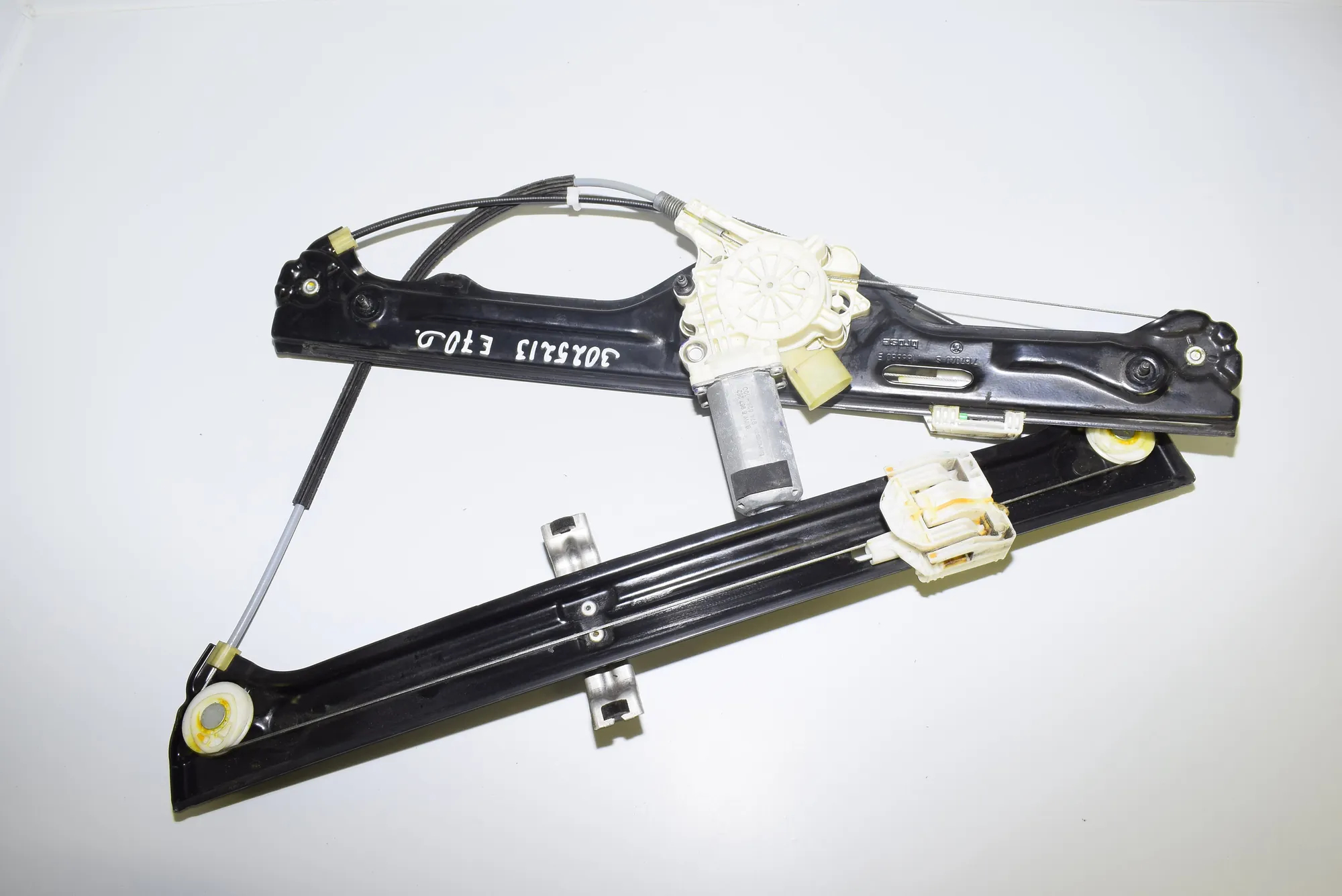 Front Right Door Window Regulator – OEM 7137020 · BMW X5 (E70) 3.0 d 2007