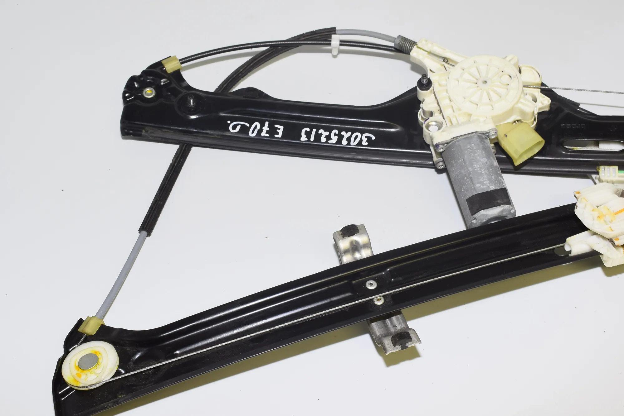 Front Right Door Window Regulator – OEM 7137020 · BMW X5 (E70) 3.0 d 2007 – 3