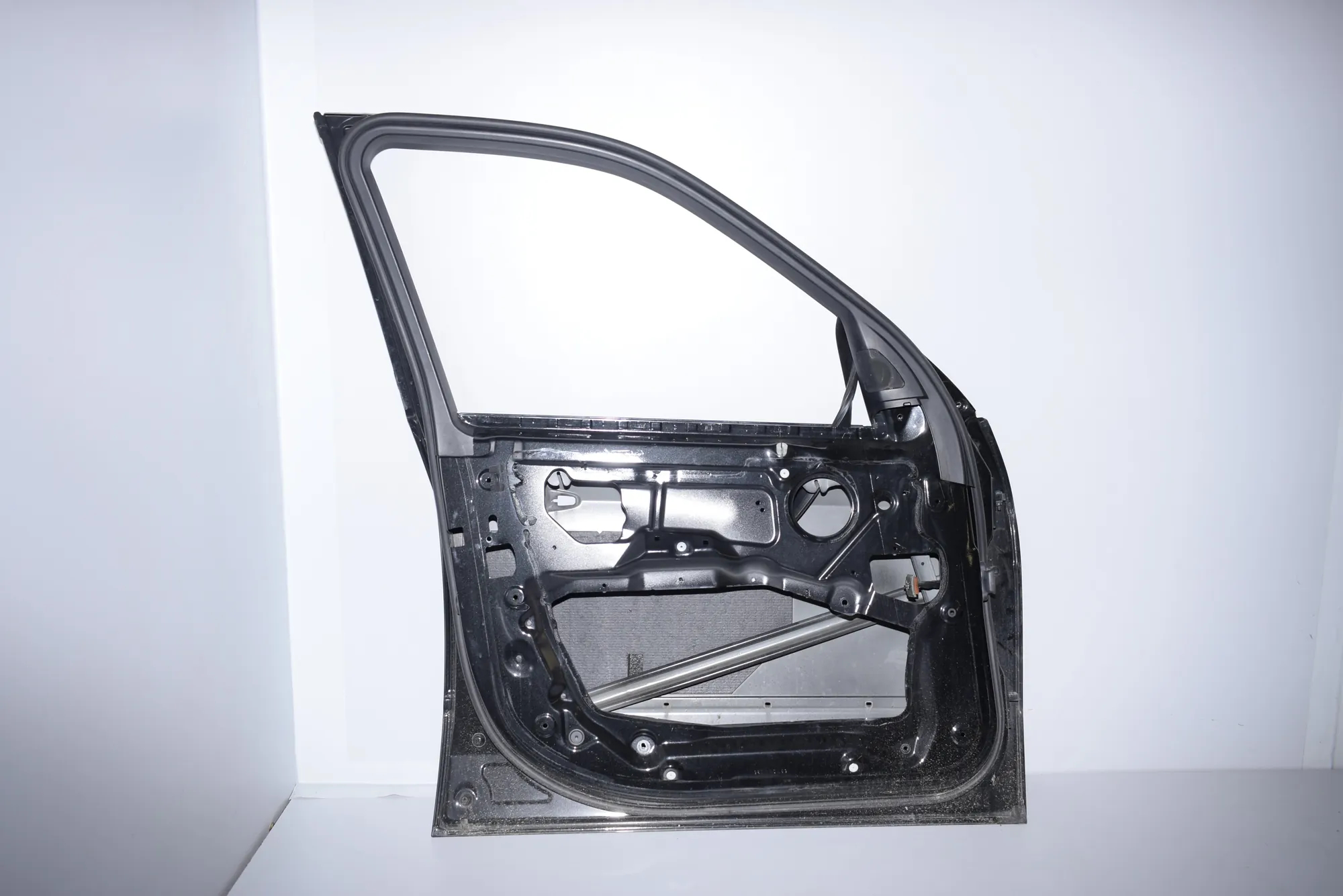 Front Left Door – OEM NA · BMW X5 (E70) 3.0 d 2007 – 2