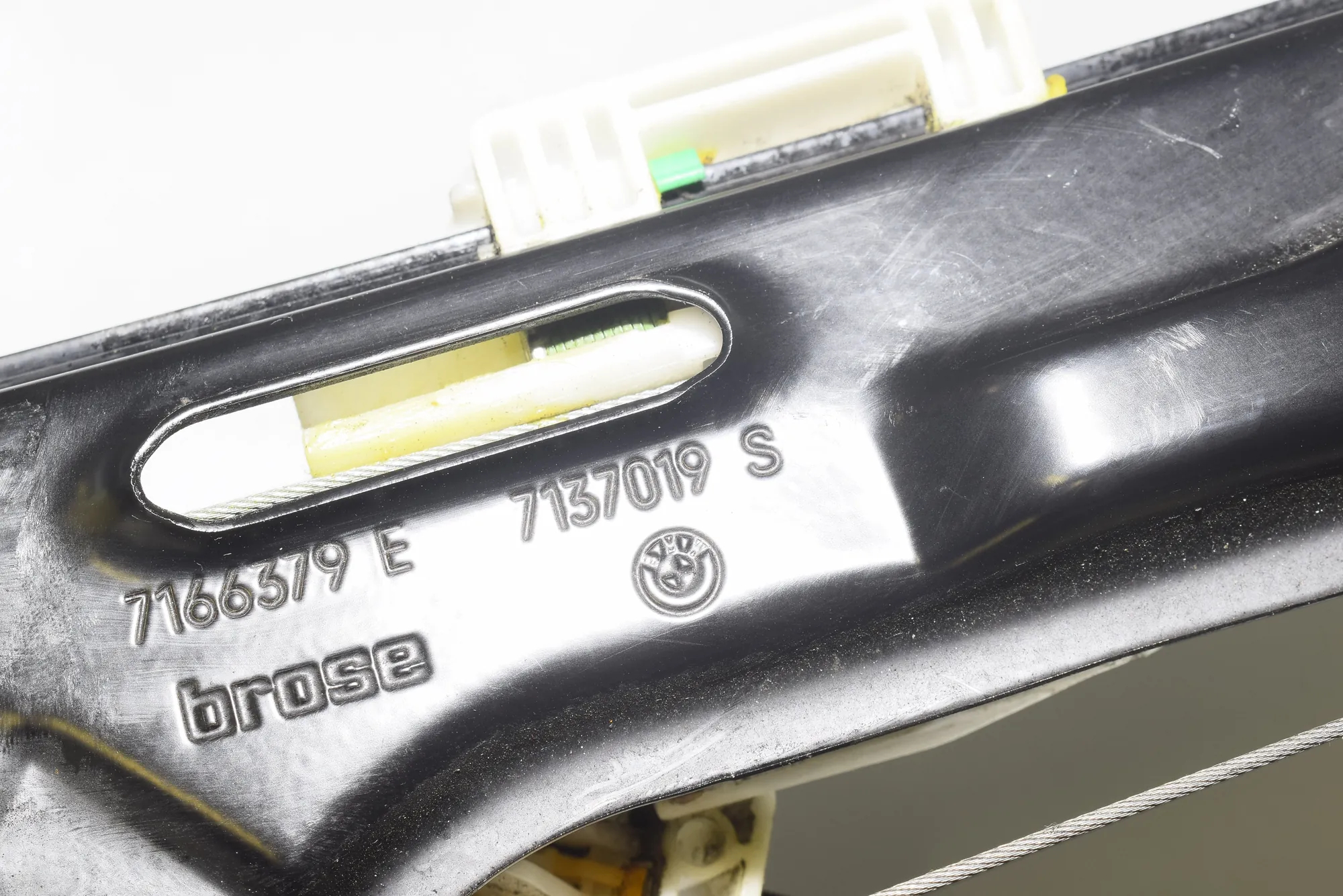 Front Left Door Window Regulator – OEM 7166379 · BMW X5 (E70) 3.0 d 2007 – 5
