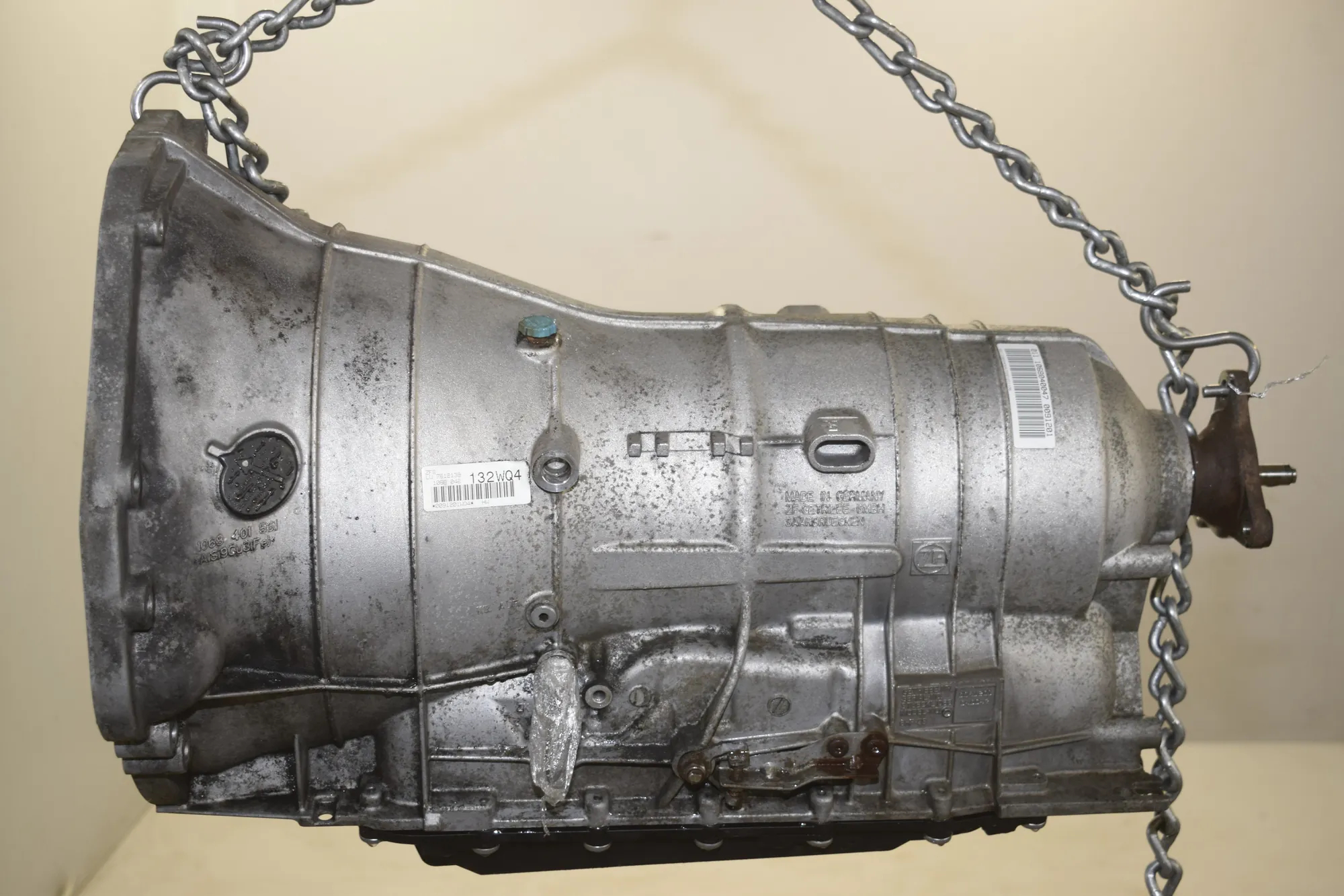 Gearbox – OEM 7610254 · BMW 7 (F01, F02) 750 i 2010