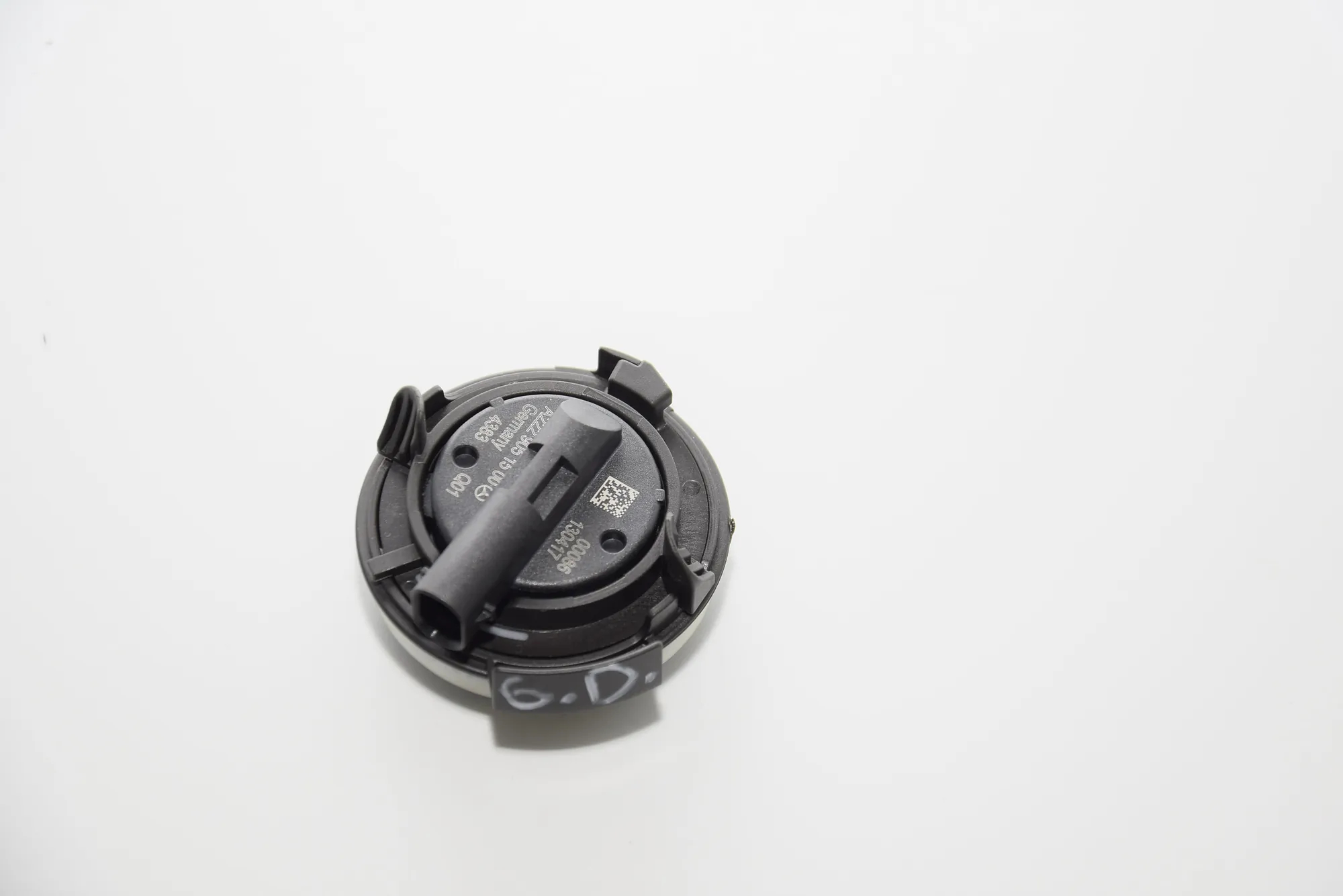 Front Left Impact Sensor – OEM A2229051500 · MERCEDES-BENZ S (W222, V222, X222) (2013 - -) S 350 BlueTEC / d (222.132, 222.032, 222.123) 2013 – 3