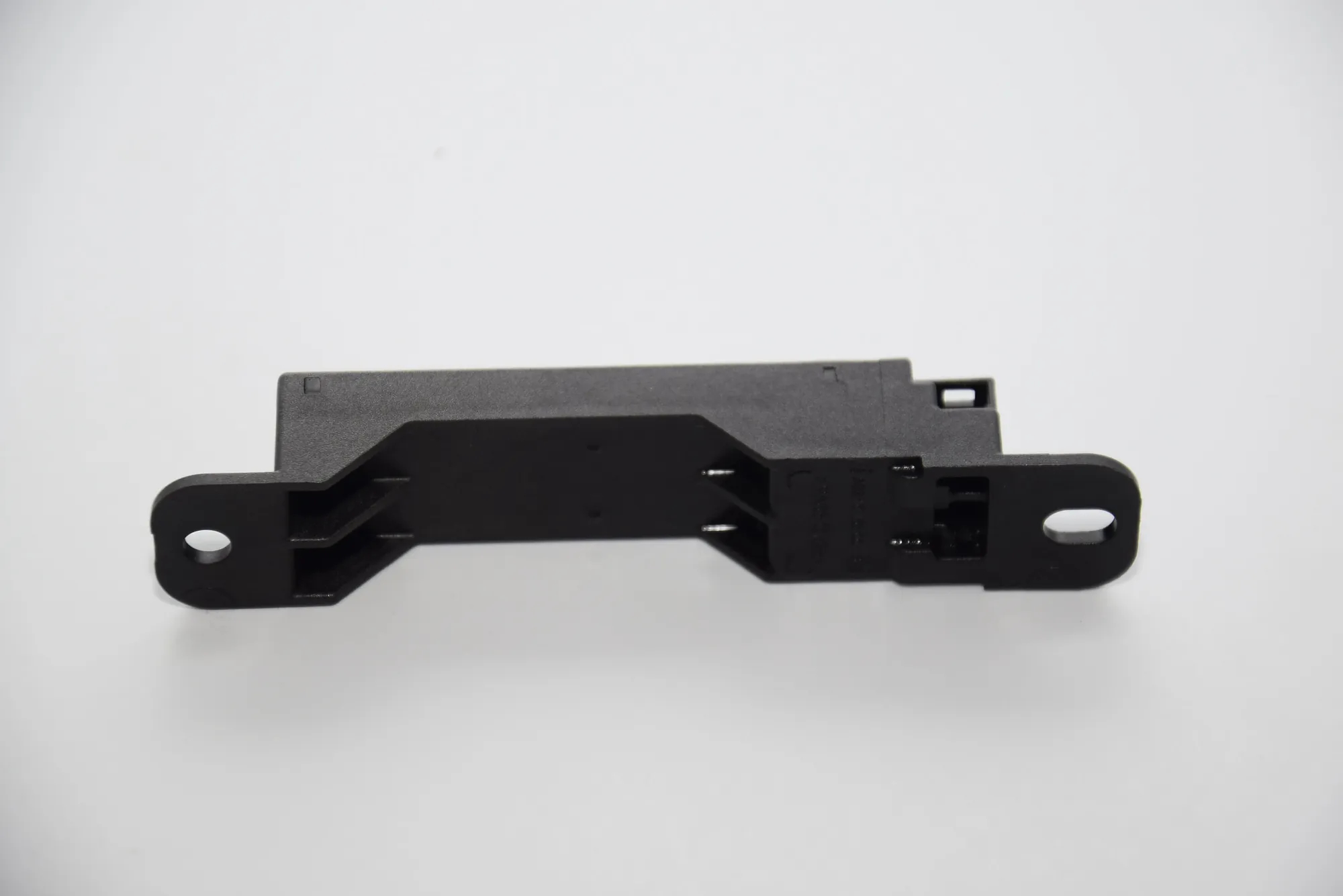 Antenna – OEM A1668200075 · MERCEDES-BENZ S (W222, V222, X222) (2013 - -) S 350 BlueTEC / d (222.132, 222.032, 222.123) 2013 – 2