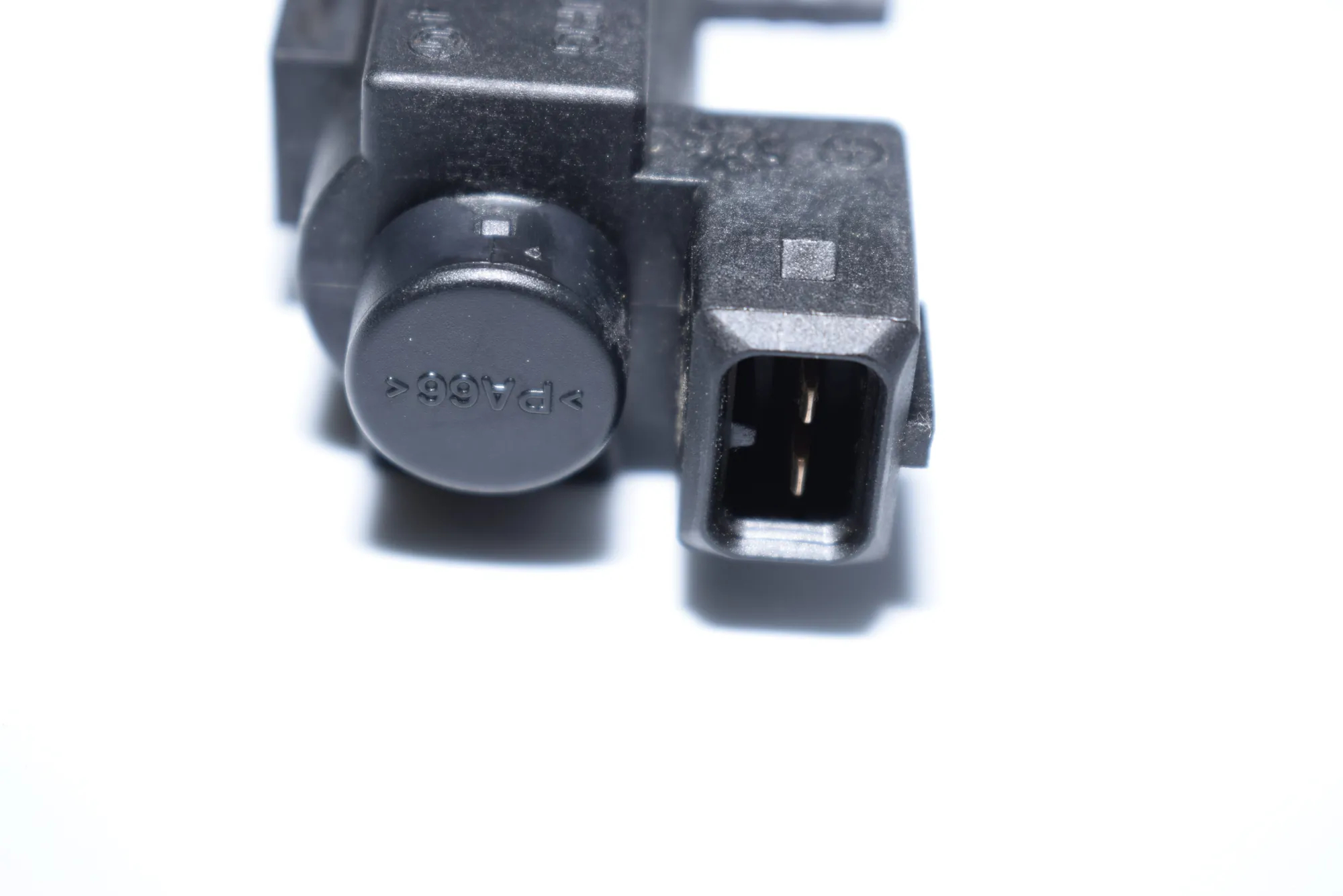 Solenoid Valve – OEM 1742712 · BMW 5 Touring (E39) 530 d 2000 – 6