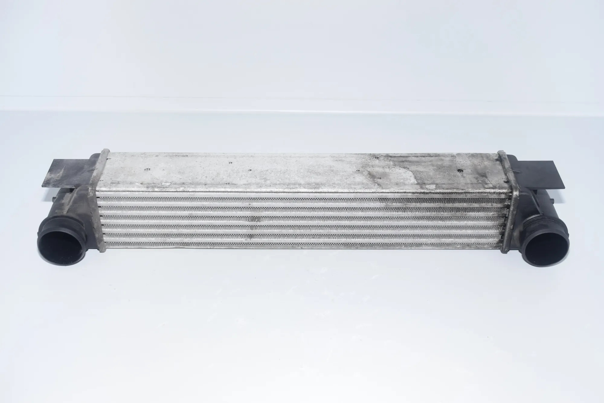 Intercooler Radiator – OEM 2247359 · BMW 5 Touring (E39) 525 d 2000