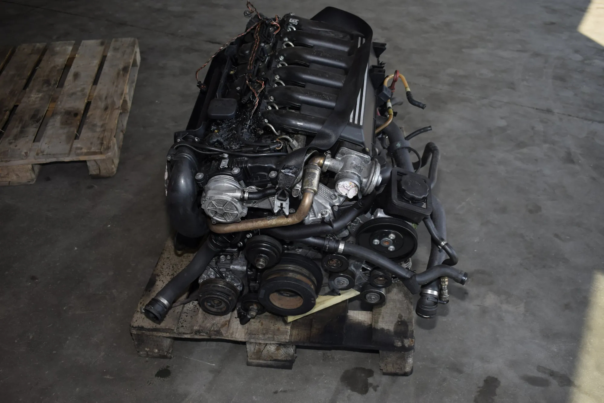Engine Motor – OEM NA · BMW 5 Touring (E39) 525 d 2000 – 9