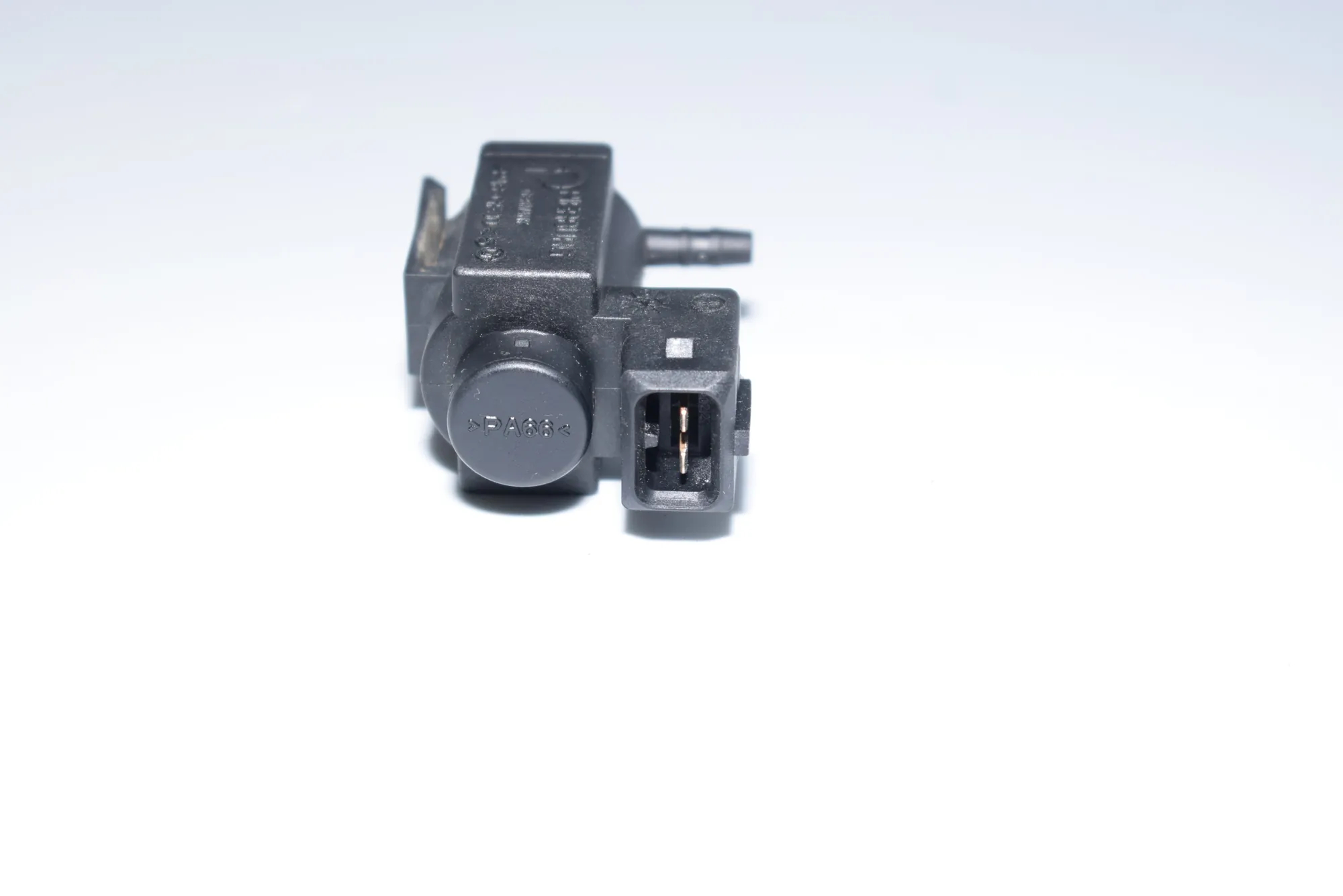 Solenoid Valve – OEM 1742712 · BMW 5 Touring (E39) 525 d 2000 – 5