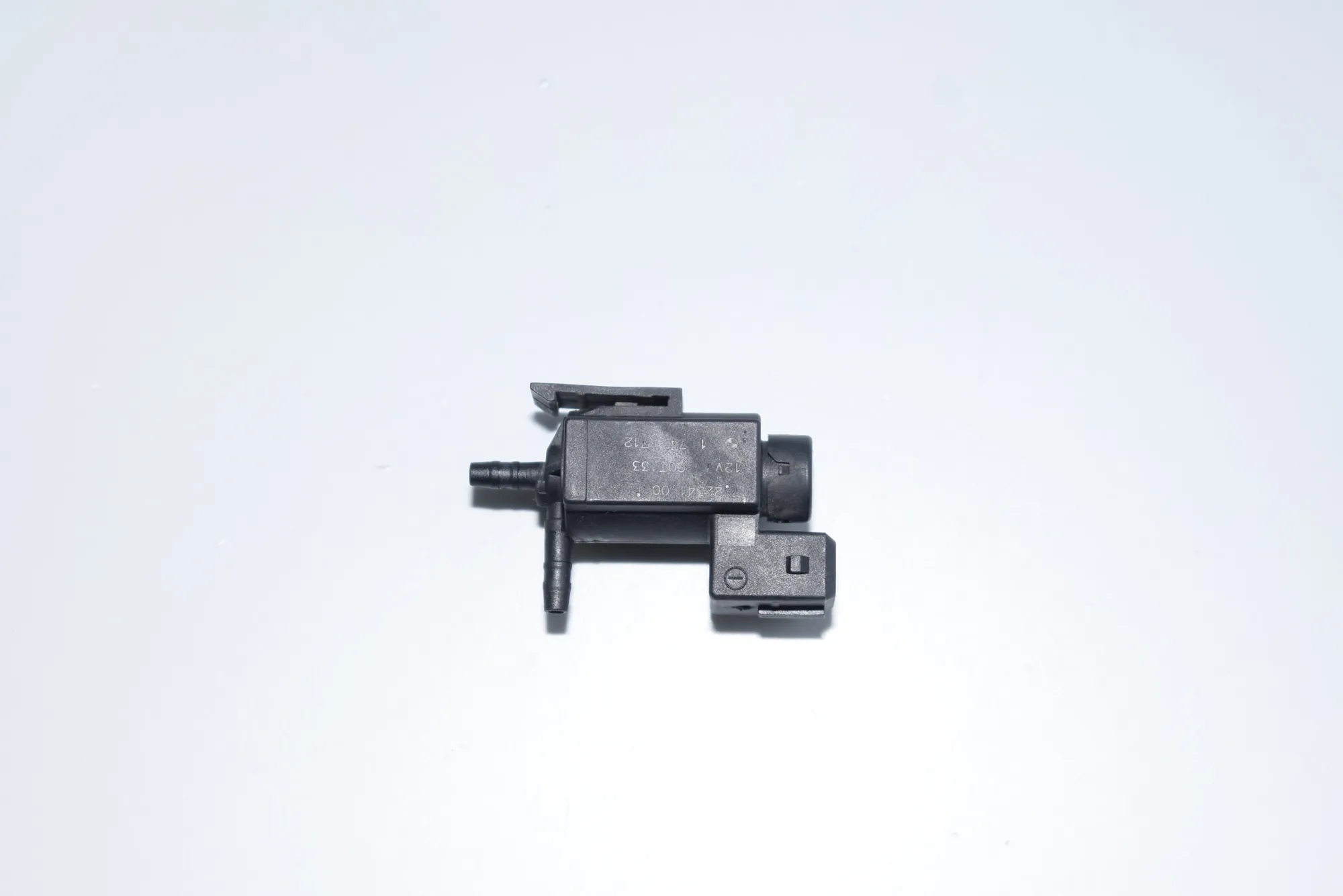 Solenoid Valve – OEM 1742712 · BMW 5 Touring (E39) 525 d 2000