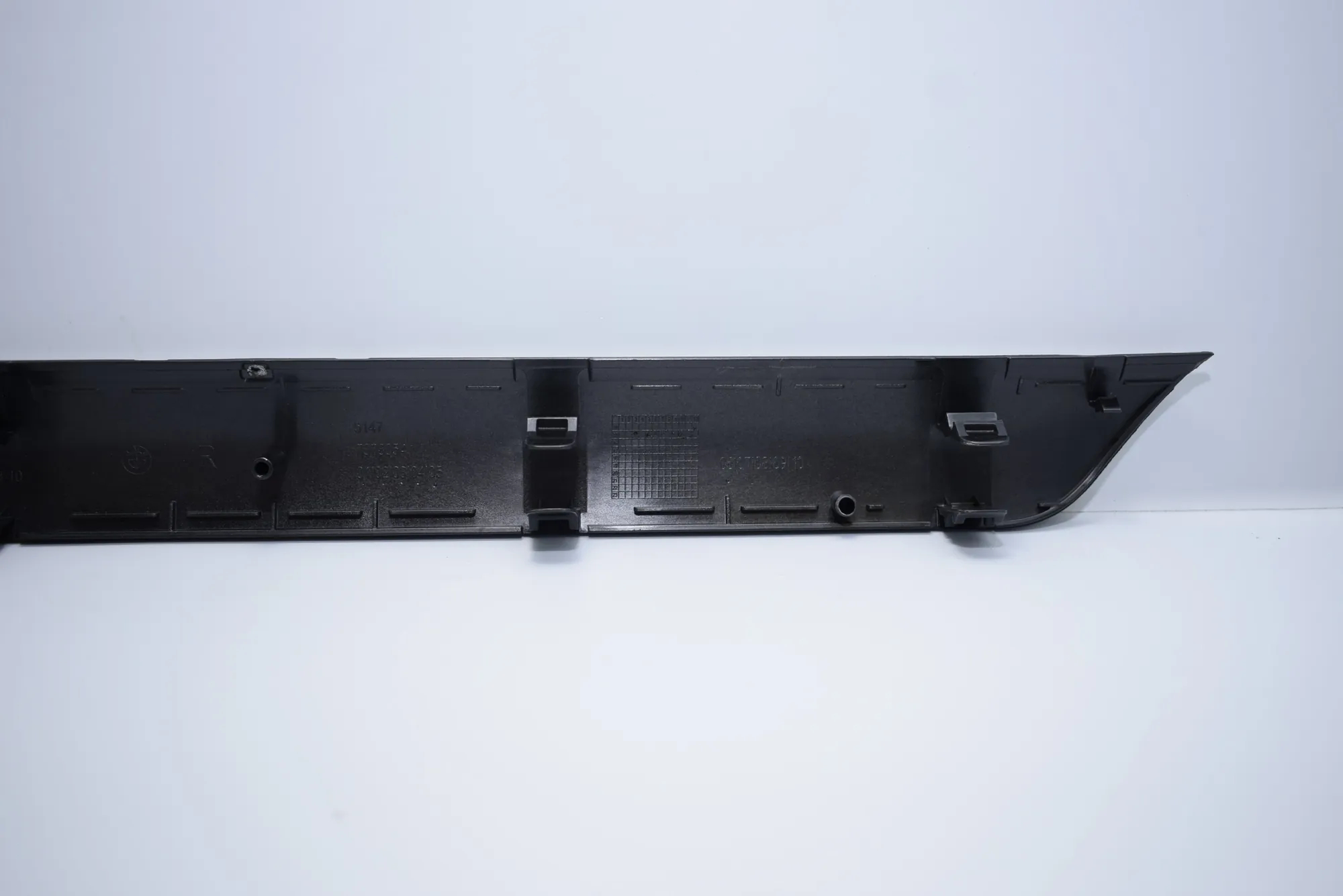 Door Sill Trim Kit – OEM 7378054 · BMW 7 (G11, G12) BMW 7 (G11, G12) 725 d, Ld 2015 – 6