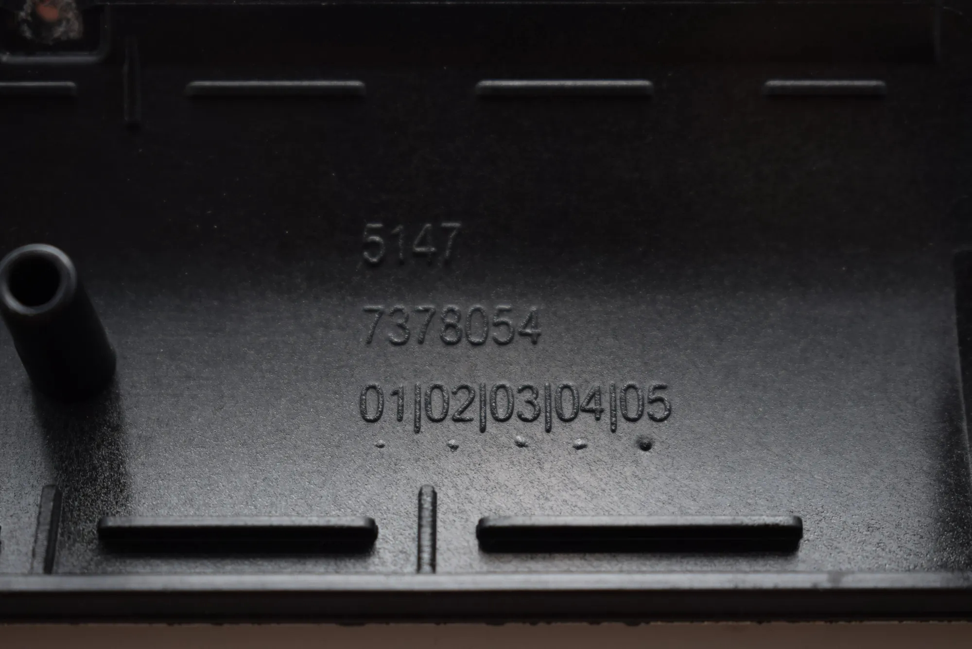 Door Sill Trim Kit – OEM 7378054 · BMW 7 (G11, G12) BMW 7 (G11, G12) 725 d, Ld 2015 – 8