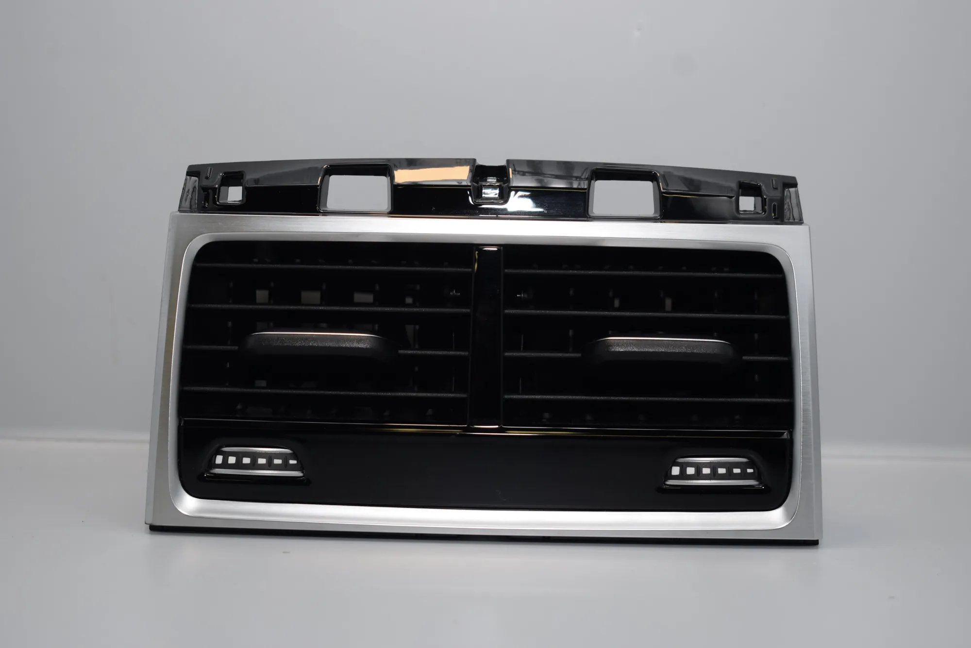 Dashboard Air Vents – OEM NA · BMW 7 (G11, G12) BMW 7 (G11, G12) 2015