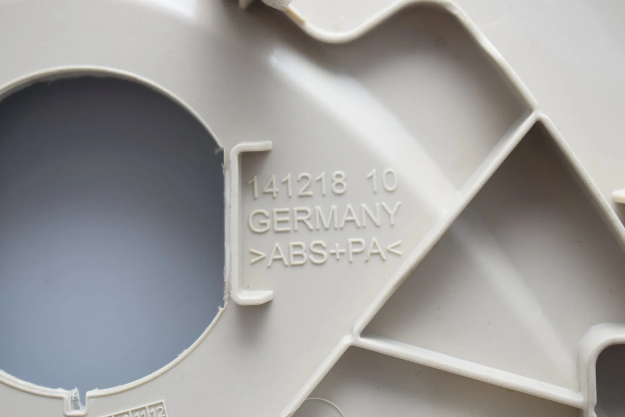 Other Interior Parts – OEM 1412181 · BMW 7 (G11, G12) BMW 7 (G11, G12) 2015 – 5