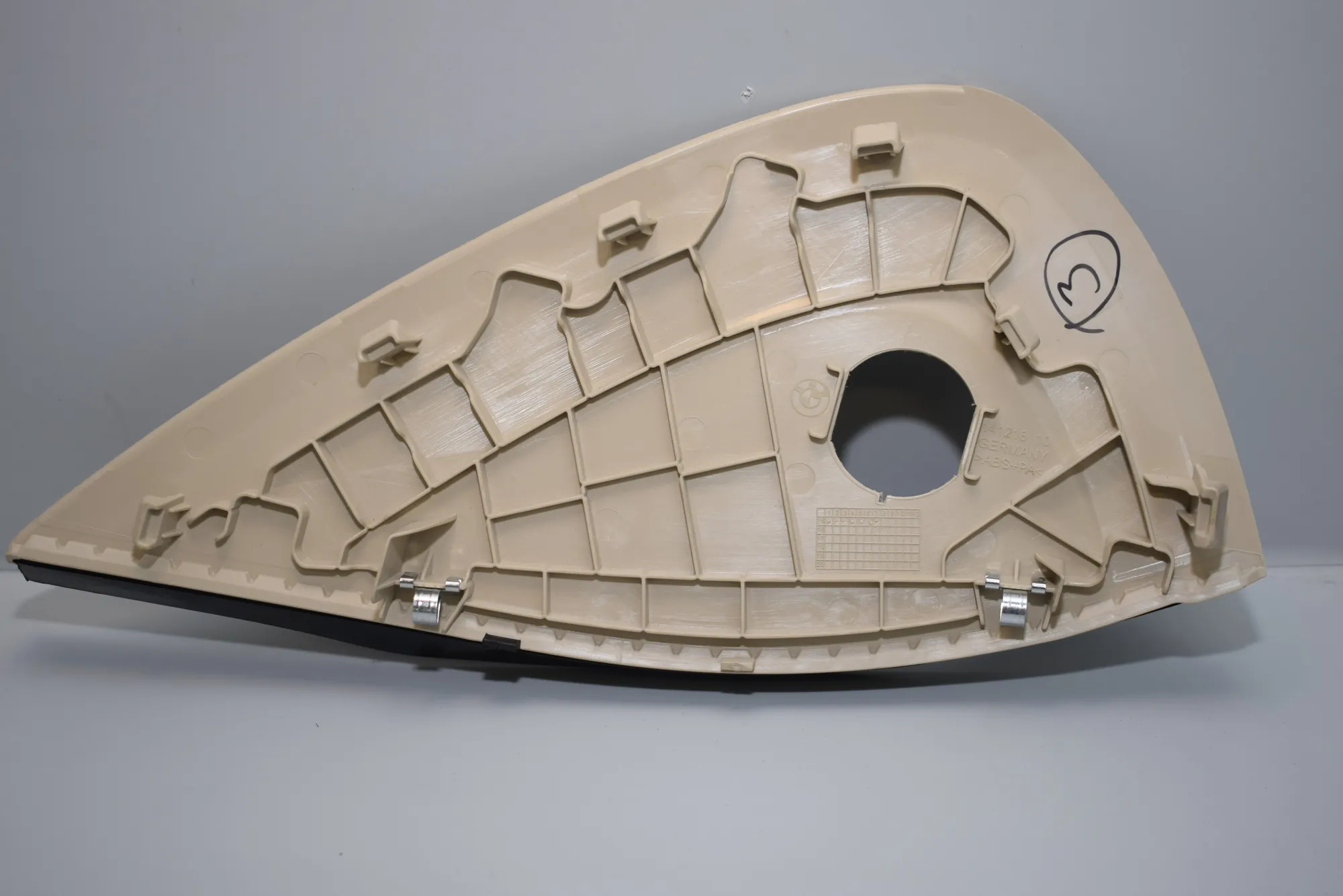 Other Interior Parts – OEM 1412181 · BMW 7 (G11, G12) BMW 7 (G11, G12) 2015 – 4
