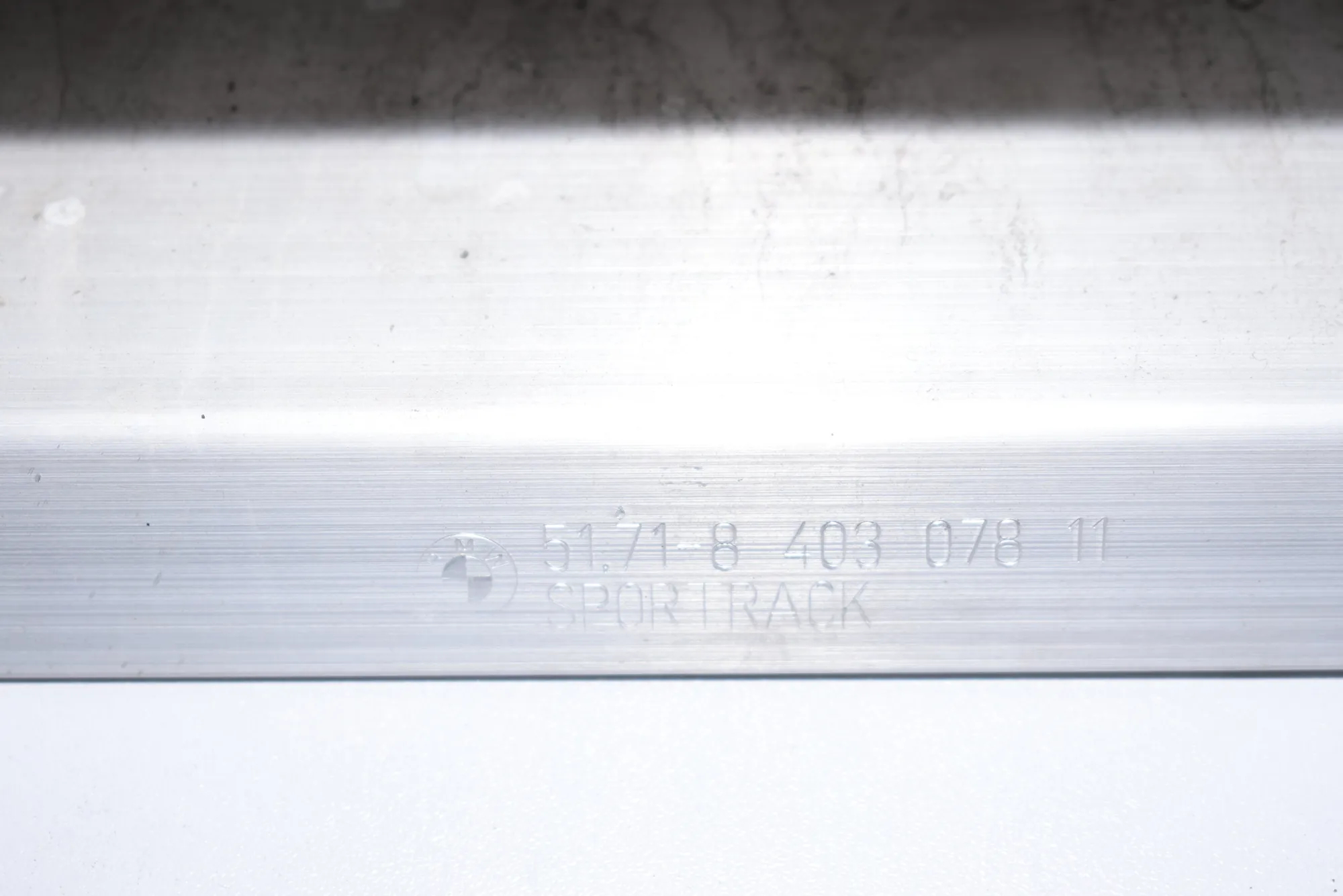 Right Side Metallic Sideskirt Cover – OEM 8408678 · BMW X5 (E53) 3.0 d 2005 – 2