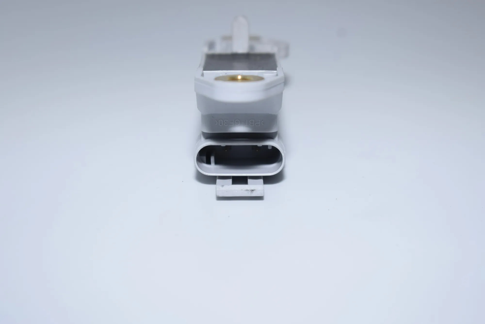 Front Left Impact Sensor – OEM 6911038 · BMW X5 (E53) 3.0 d 2005 – 3