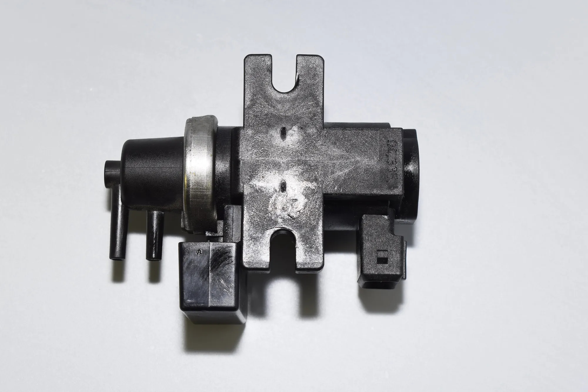 Solenoid Valve – OEM 2247906 · BMW X5 (E53) 3.0 d 2005 – 2