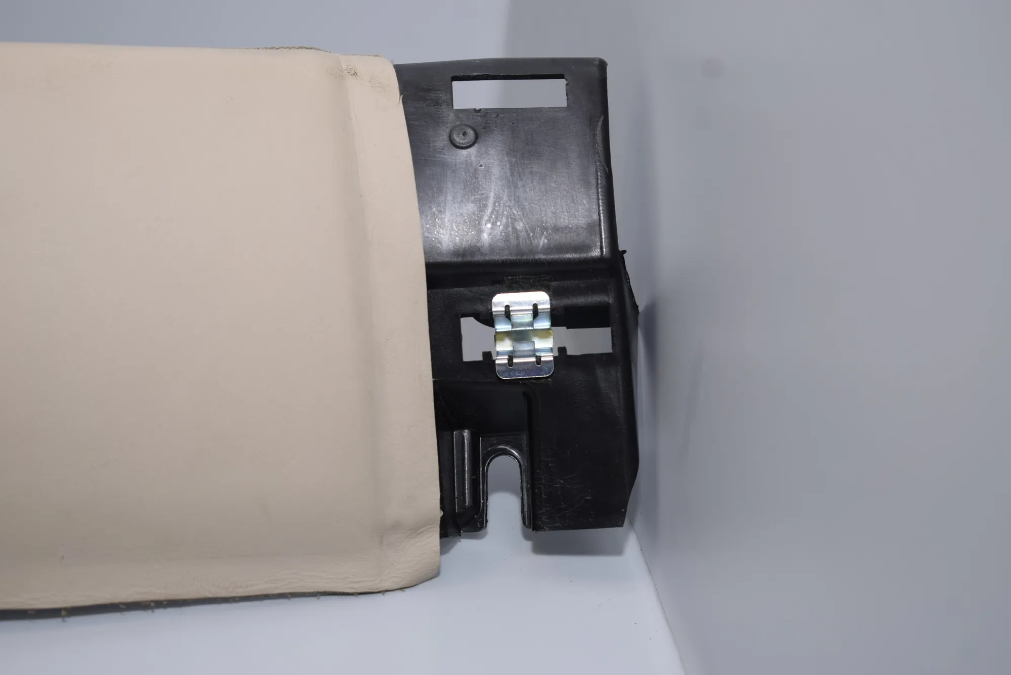 Other Interior Parts – OEM NA · BMW 7 (G11, G12) BMW 7 (G11, G12) 2015 – 3