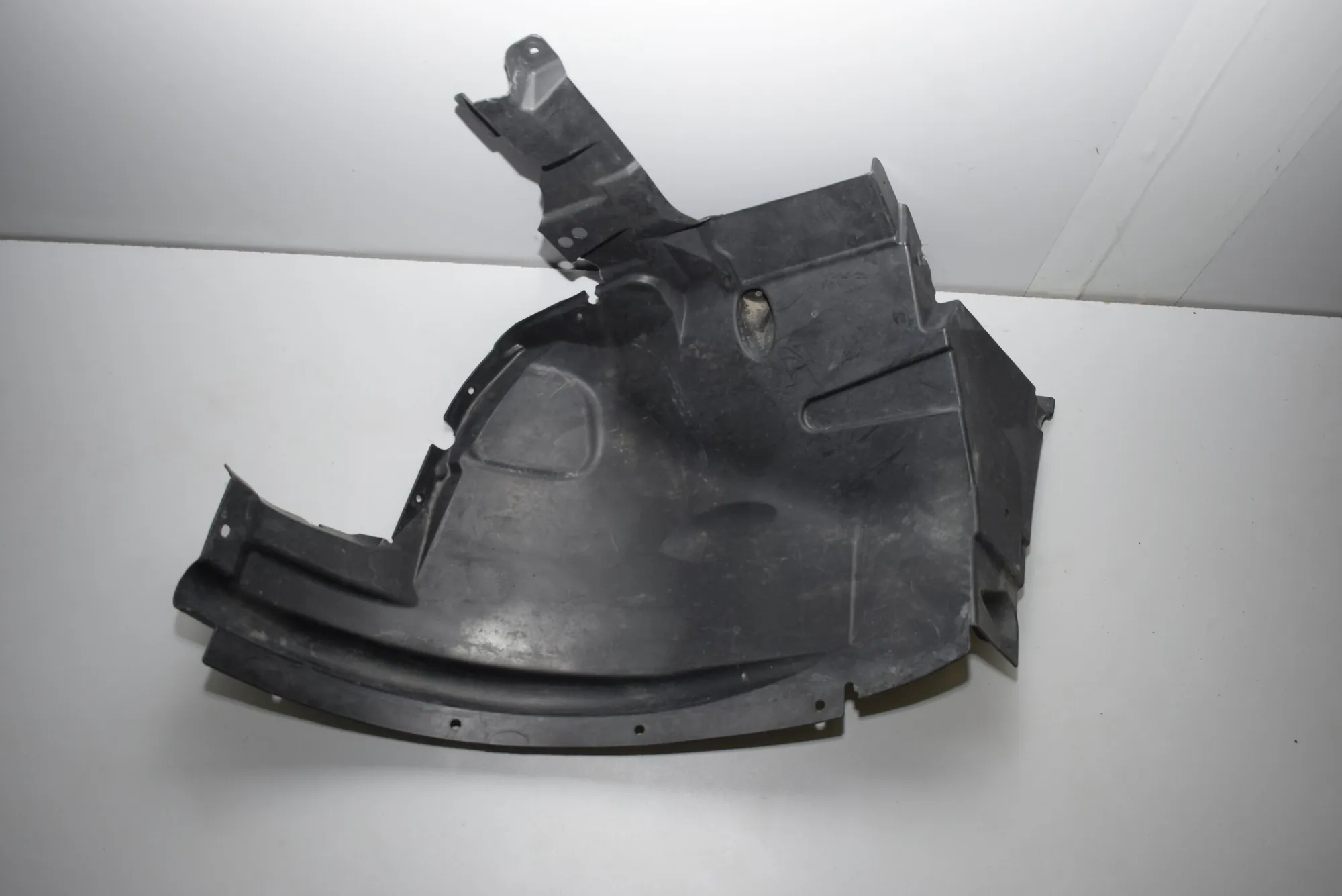 Front Right Arch Liner – OEM 7169414 · BMW X5 (E70) BMW X5 (E70) 2006