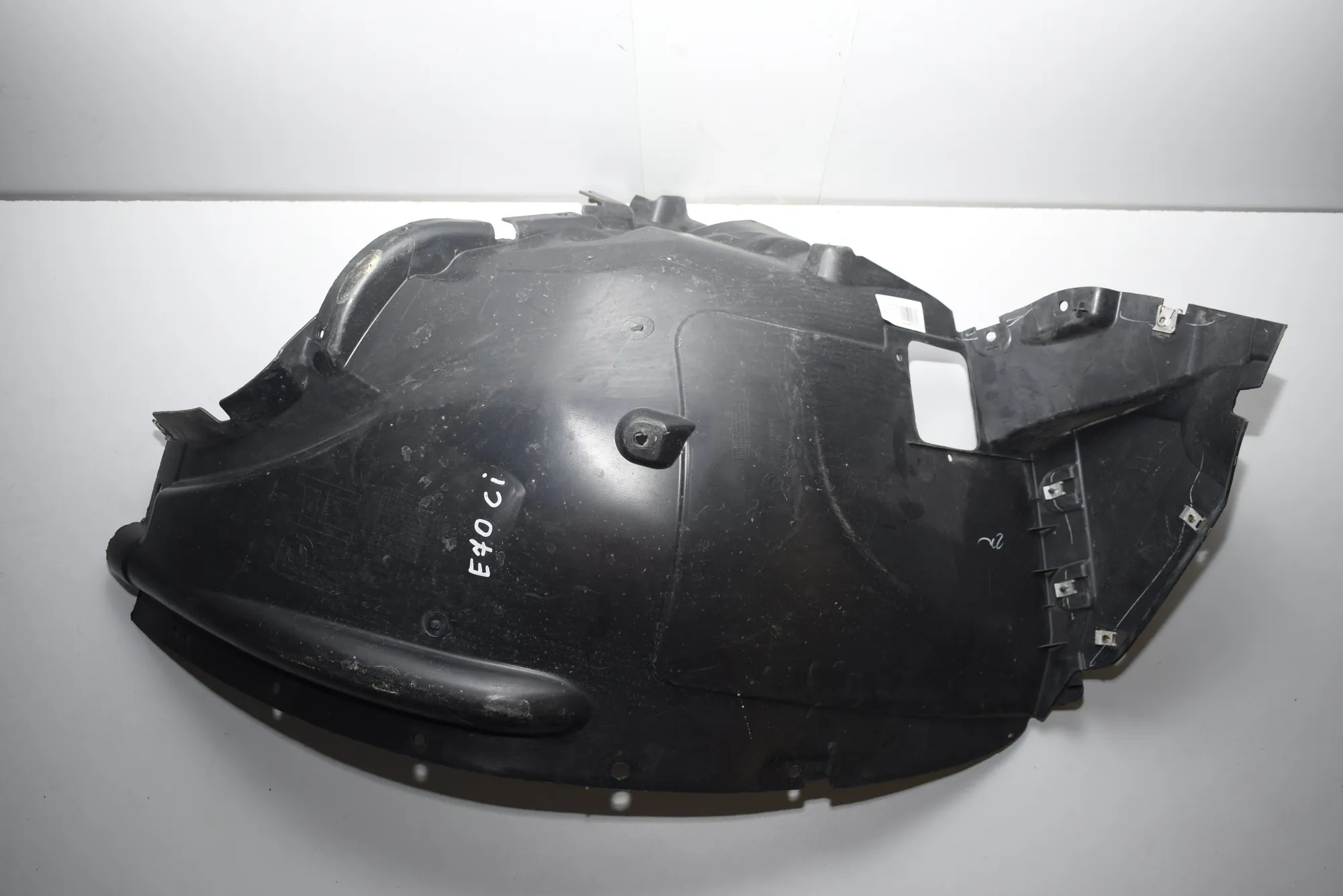 Front Right Arch Liner Front Part – OEM 7234834 · BMW X5 (E70) BMW X5 (E70) 2011 – 3