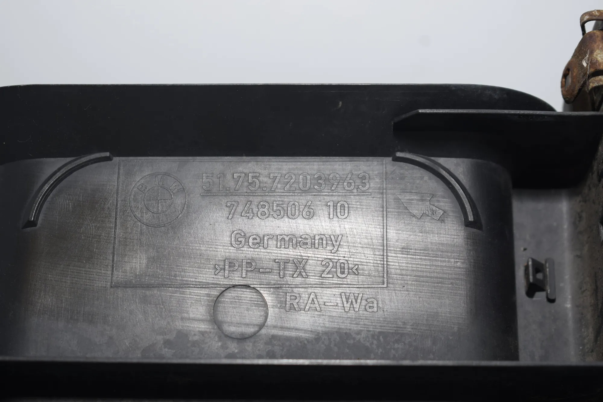 Other Body Parts – OEM 7203963 · BMW 5 (E60) BMW 5 (E60) 2007 – 7