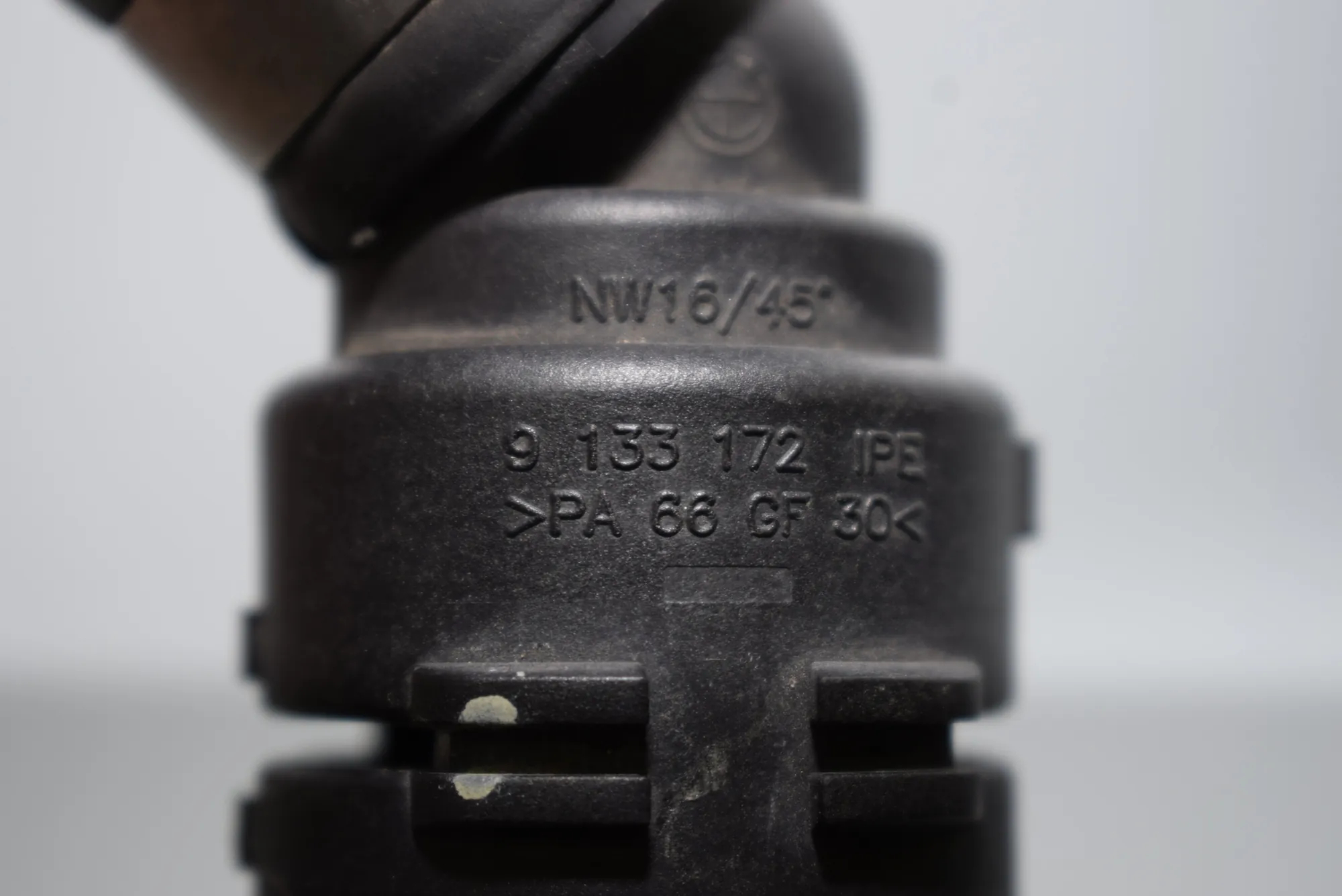 Pipe Hose – OEM 9133172 · BMW 1 (E87) 118 d 2010 – 3