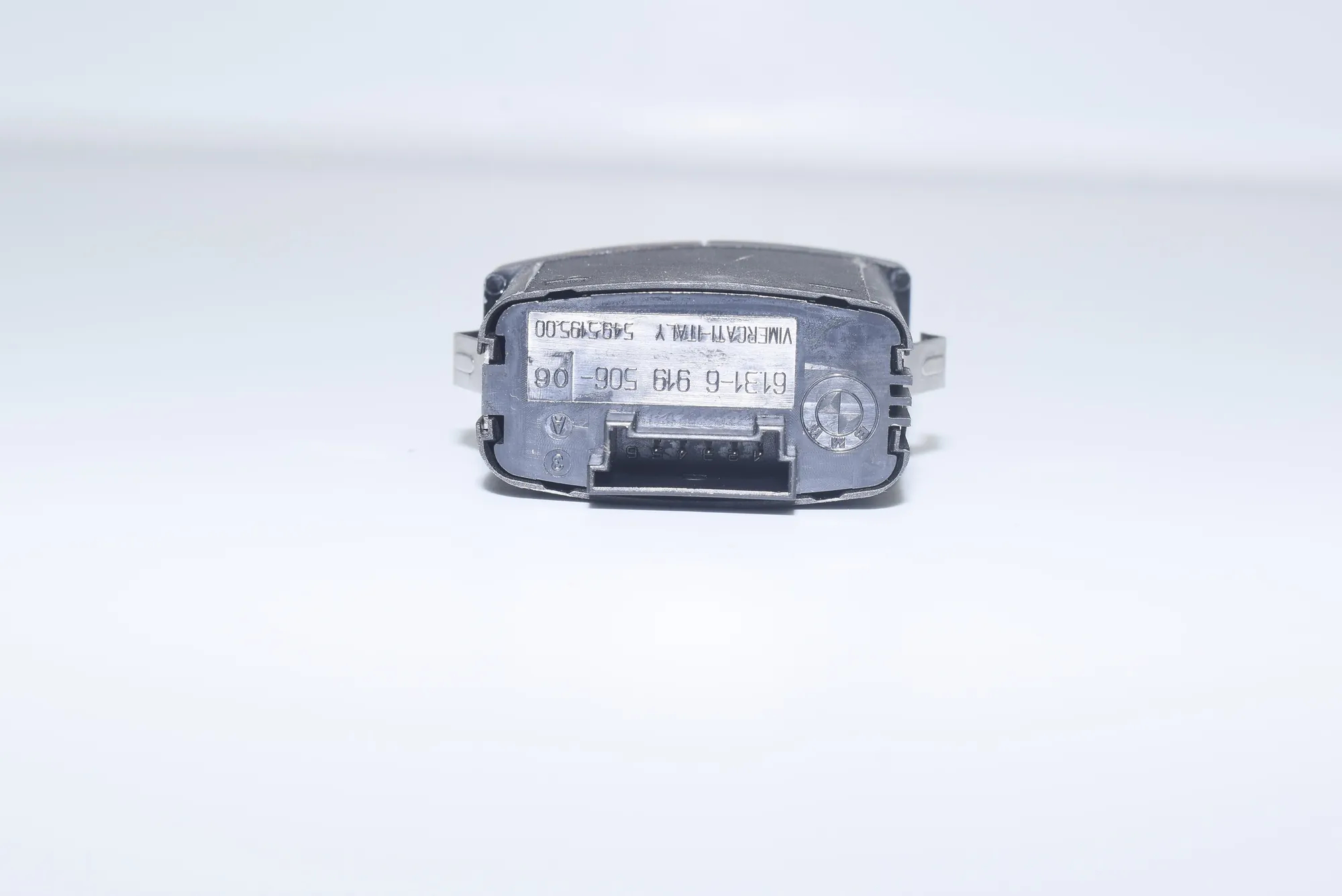 Switches – OEM 6919506 · BMW 5 (E60) BMW 5 (E60) 2007 – 3