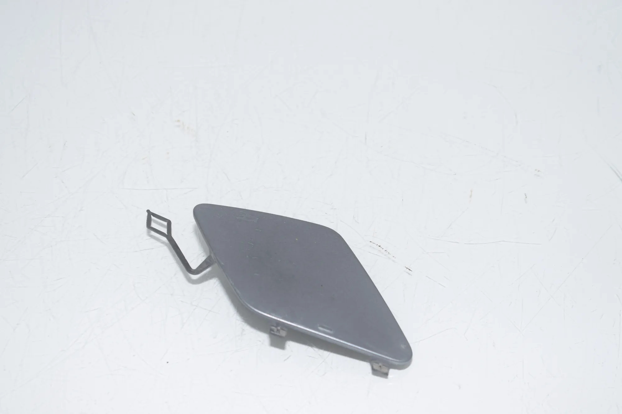 Front Bumper Tow Eye Cover – OEM 5A13F59 · BMW i4 (G26) BMW i4 (G26) eDrive35 2022 – 2