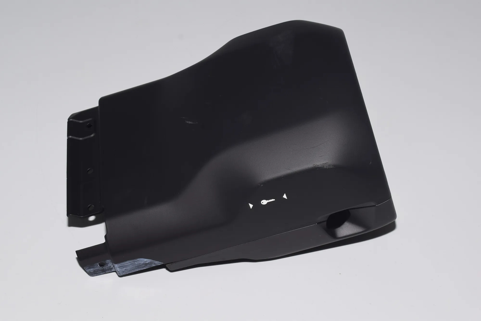 Steering Mechanism Trim – OEM 9299488 · BMW 7 (G11, G12) BMW 7 (G11, G12) 740 d, Ld xDrive 2016 – 4