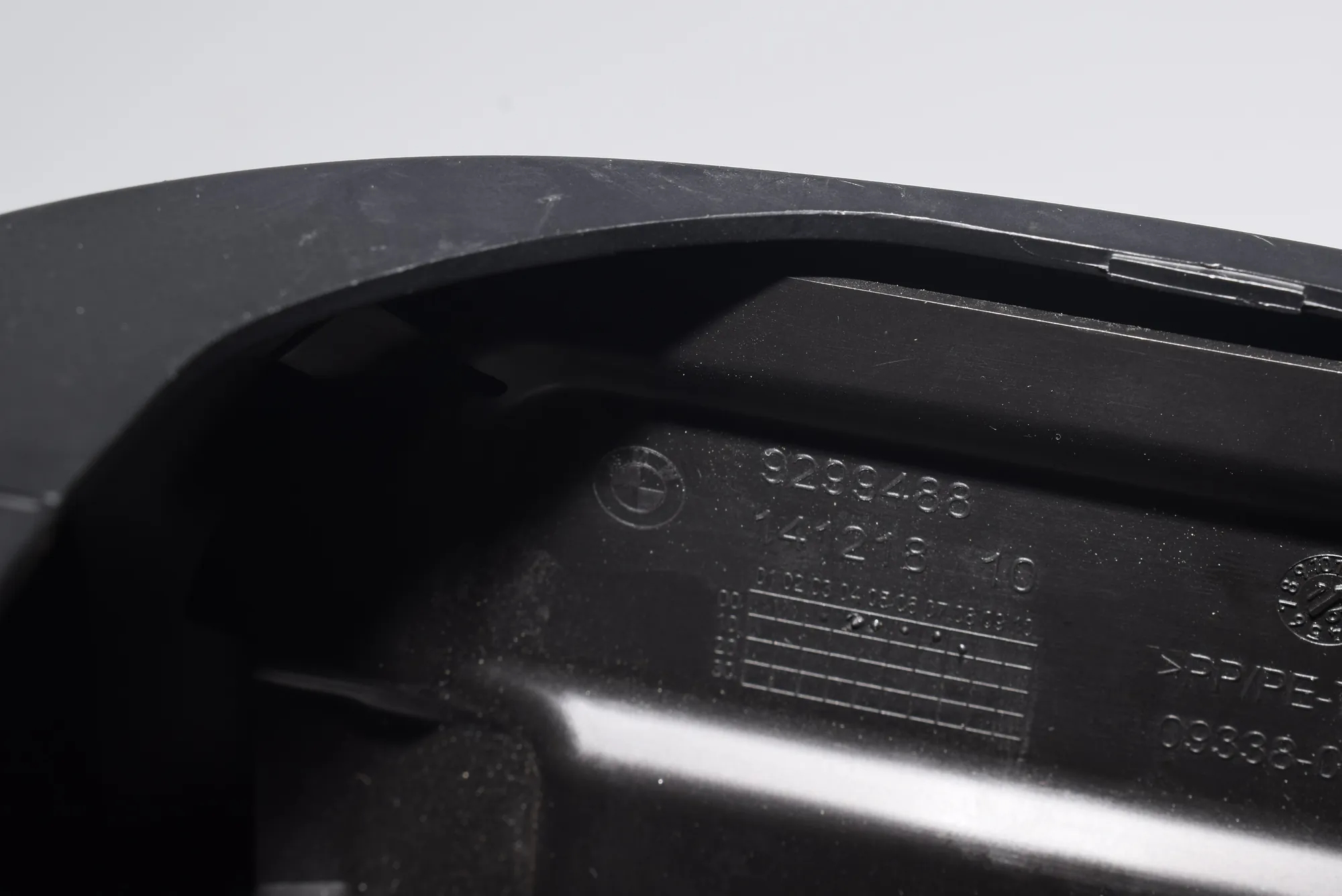 Steering Mechanism Trim – OEM 9299488 · BMW 7 (G11, G12) BMW 7 (G11, G12) 740 d, Ld xDrive 2016 – 6