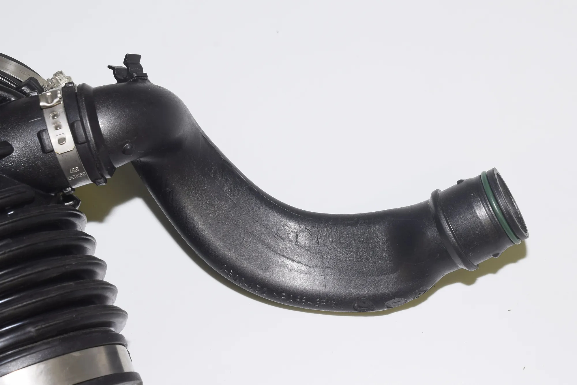 Pipe Hose – OEM 13718571705 · BMW 7 (G11, G12) BMW 7 (G11, G12) 740 d, Ld xDrive 2016 – 2