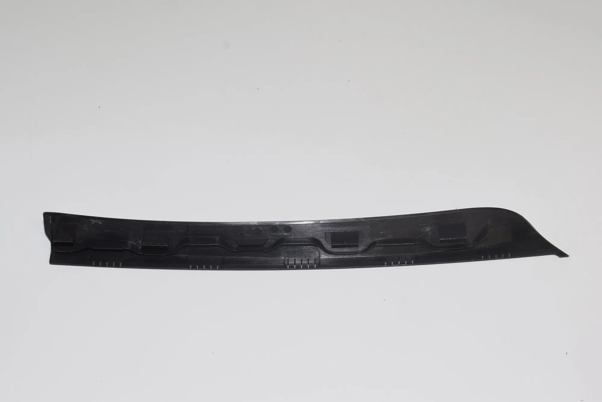 Other Interior Parts – OEM 7377301 · BMW 7 (G11, G12) BMW 7 (G11, G12) 2016 – 3