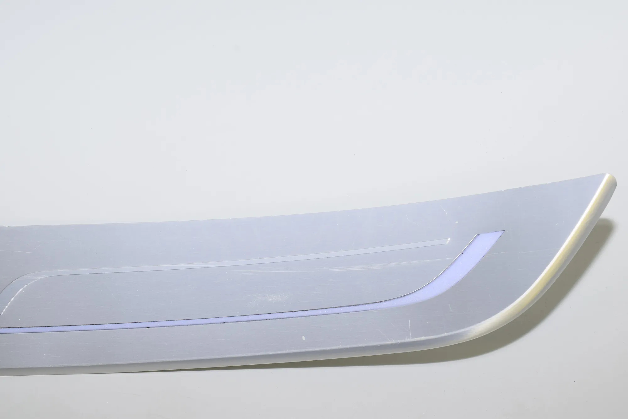 Door Sill Trim Kit – OEM 7369887 · BMW 7 (G11, G12) BMW 7 (G11, G12) 2015 – 4