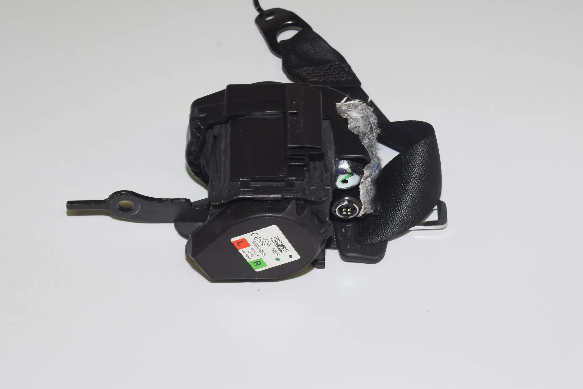 Rear Right Seatbelt – OEM 7434181 · BMW 7 (G11, G12) BMW 7 (G11, G12) 2016 – 5