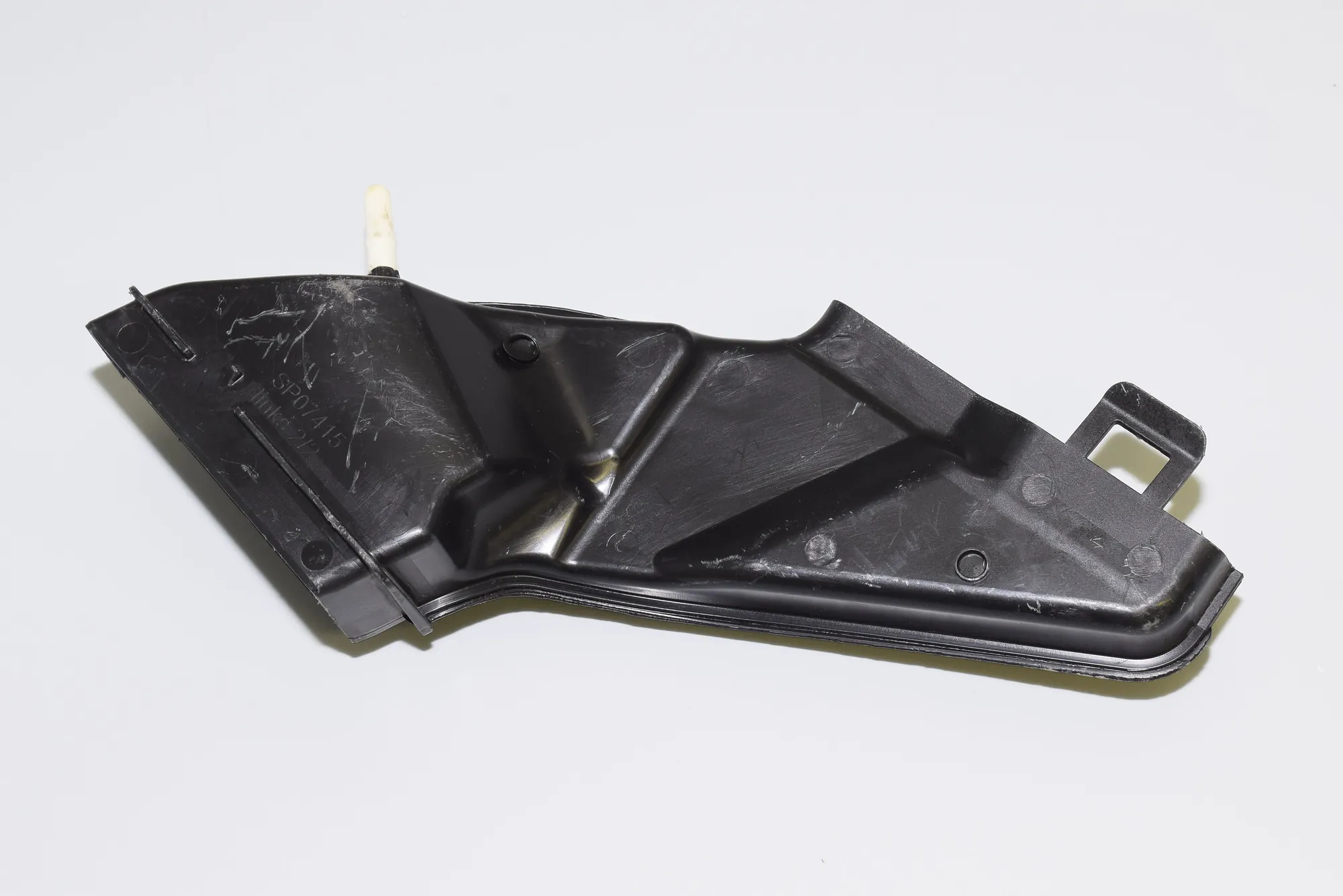 Dashboard Air Vents – OEM 7357249 · BMW 7 (G11, G12) BMW 7 (G11, G12) 2015