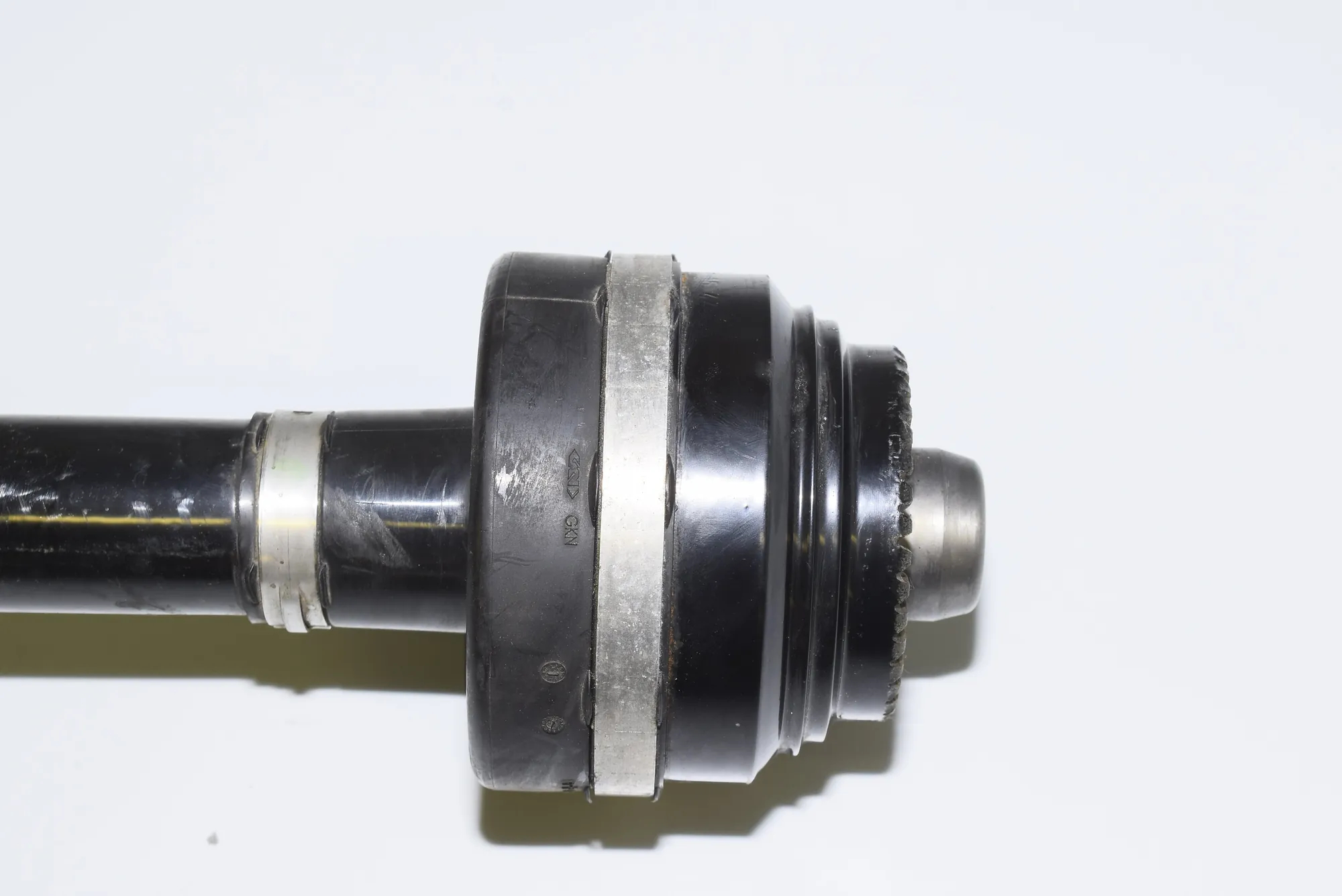 Rear Left Driveshaft – OEM 8639465 · BMW 7 (G11, G12) BMW 7 (G11, G12) 740 d, Ld xDrive 2017 – 4