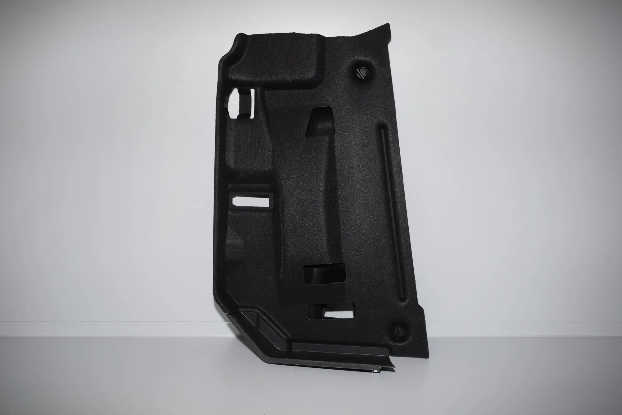 Other Interior Parts – OEM 9330854 · BMW 7 (G11, G12) BMW 7 (G11, G12) 2017