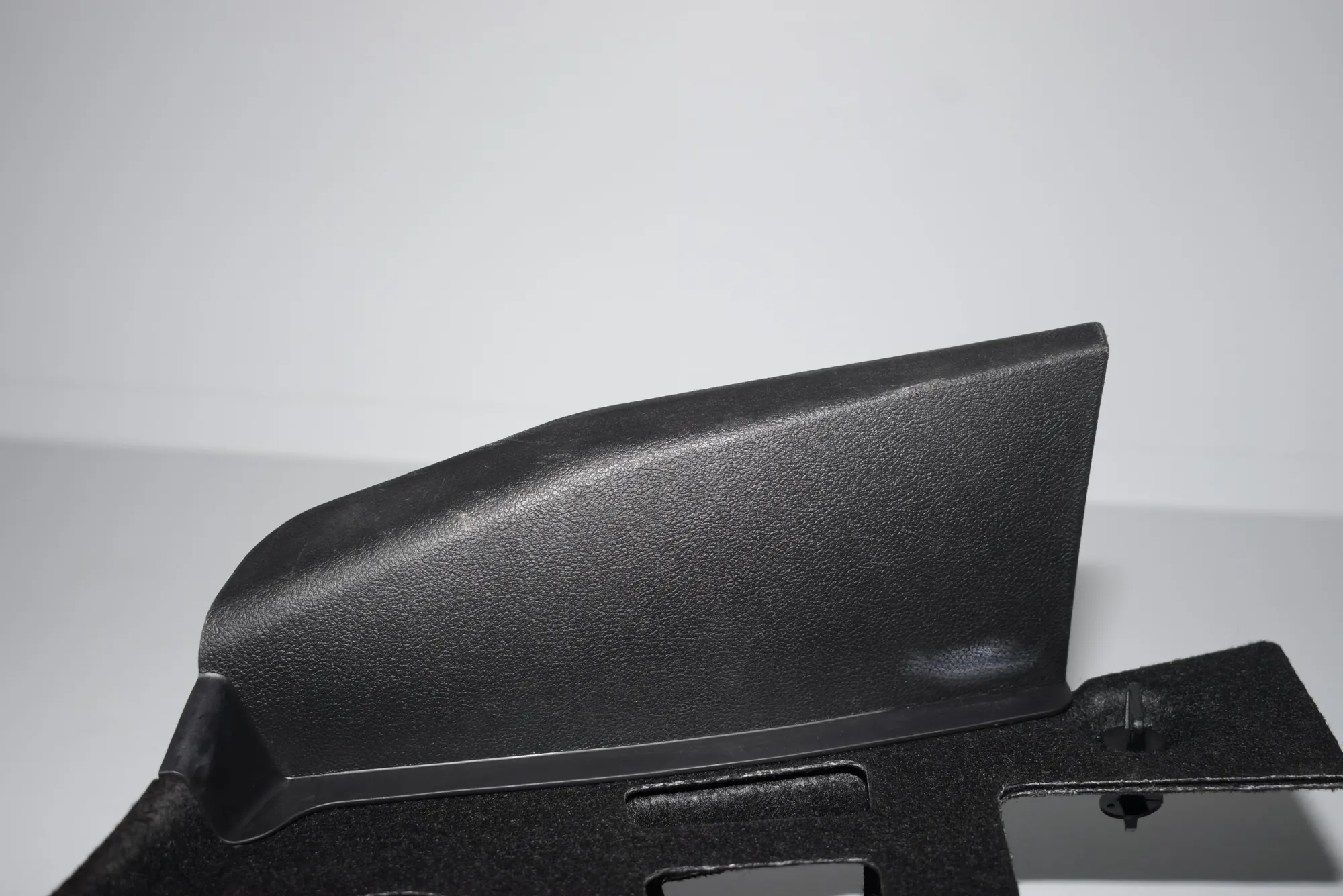 Other Interior Parts – OEM 9299469 · BMW 7 (G11, G12) BMW 7 (G11, G12) 2017 – 2