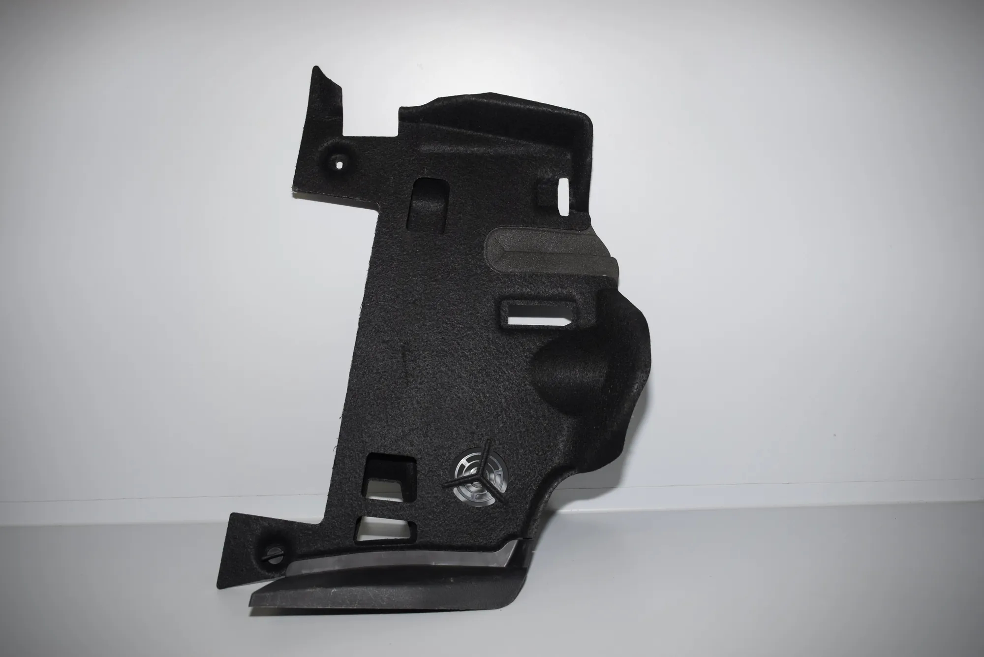 Other Interior Parts – OEM 9299469 · BMW 7 (G11, G12) BMW 7 (G11, G12) 2017