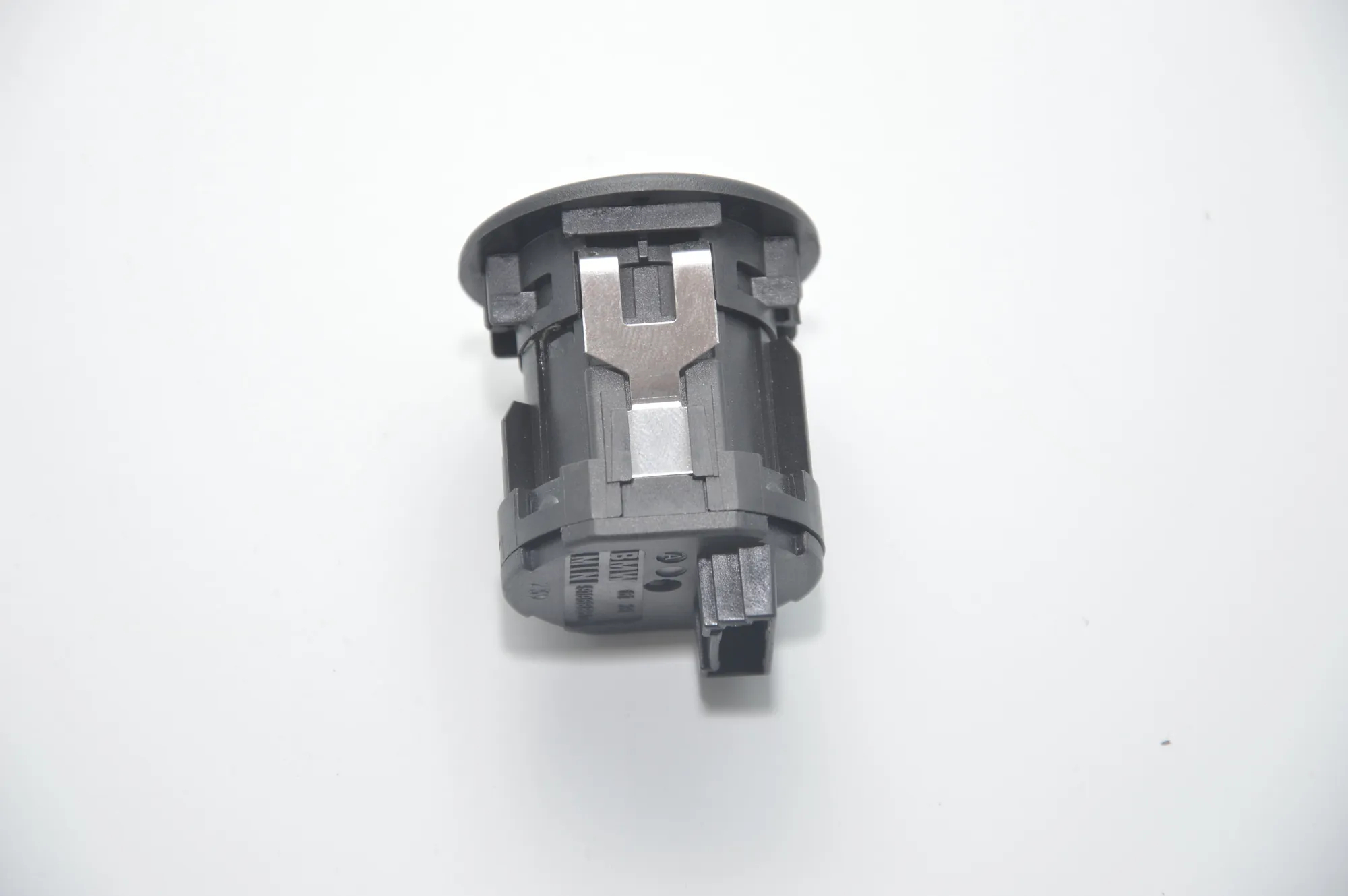 Other Control Units – OEM 9196886 · BMW 7 (F01, F02) BMW 7 (F01, F02) 2009 – 3