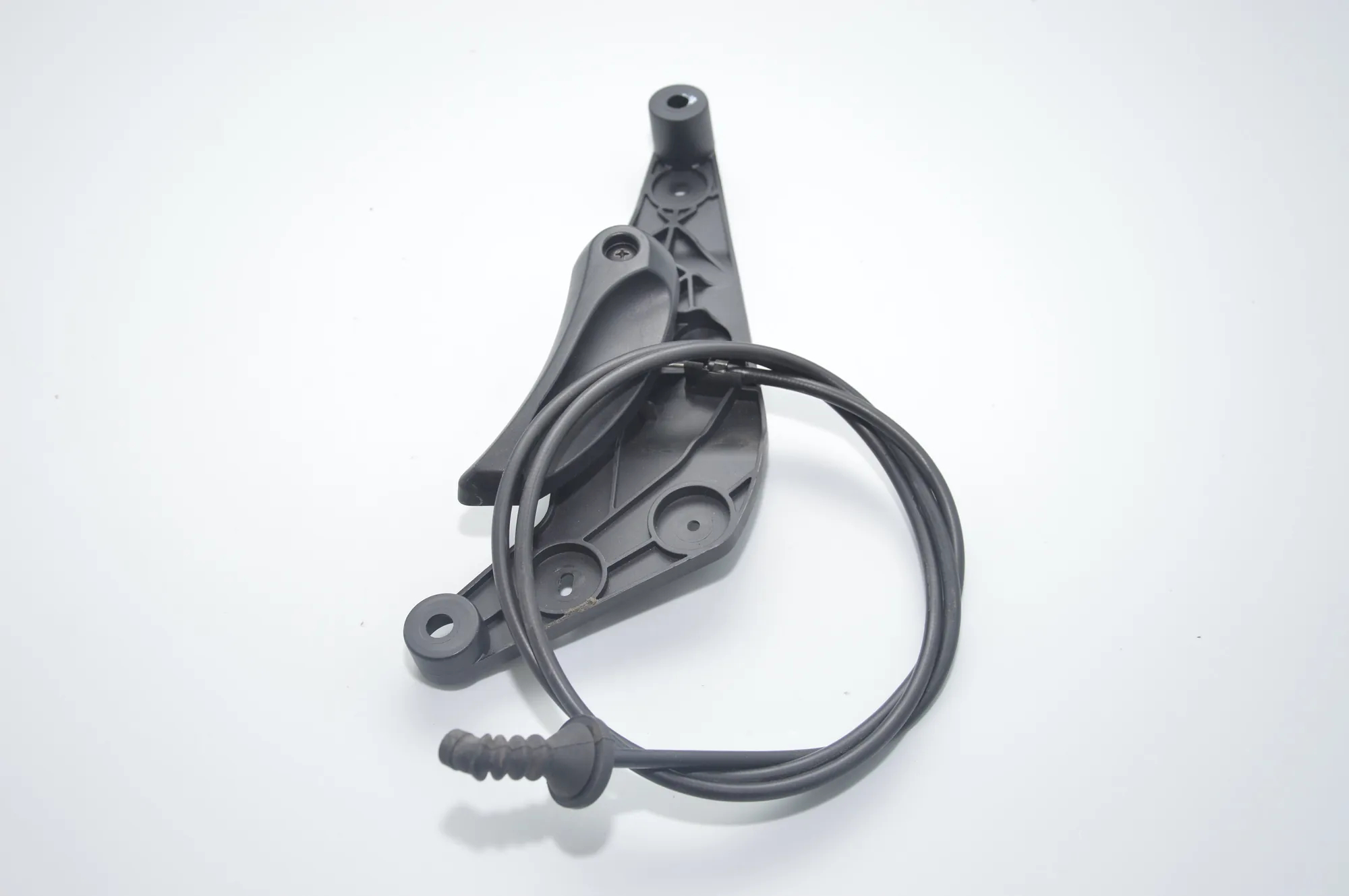 Bonnet Lock Cable – OEM 7255801 · BMW 5 (F10) BMW 5 (F10) 2011 – 2