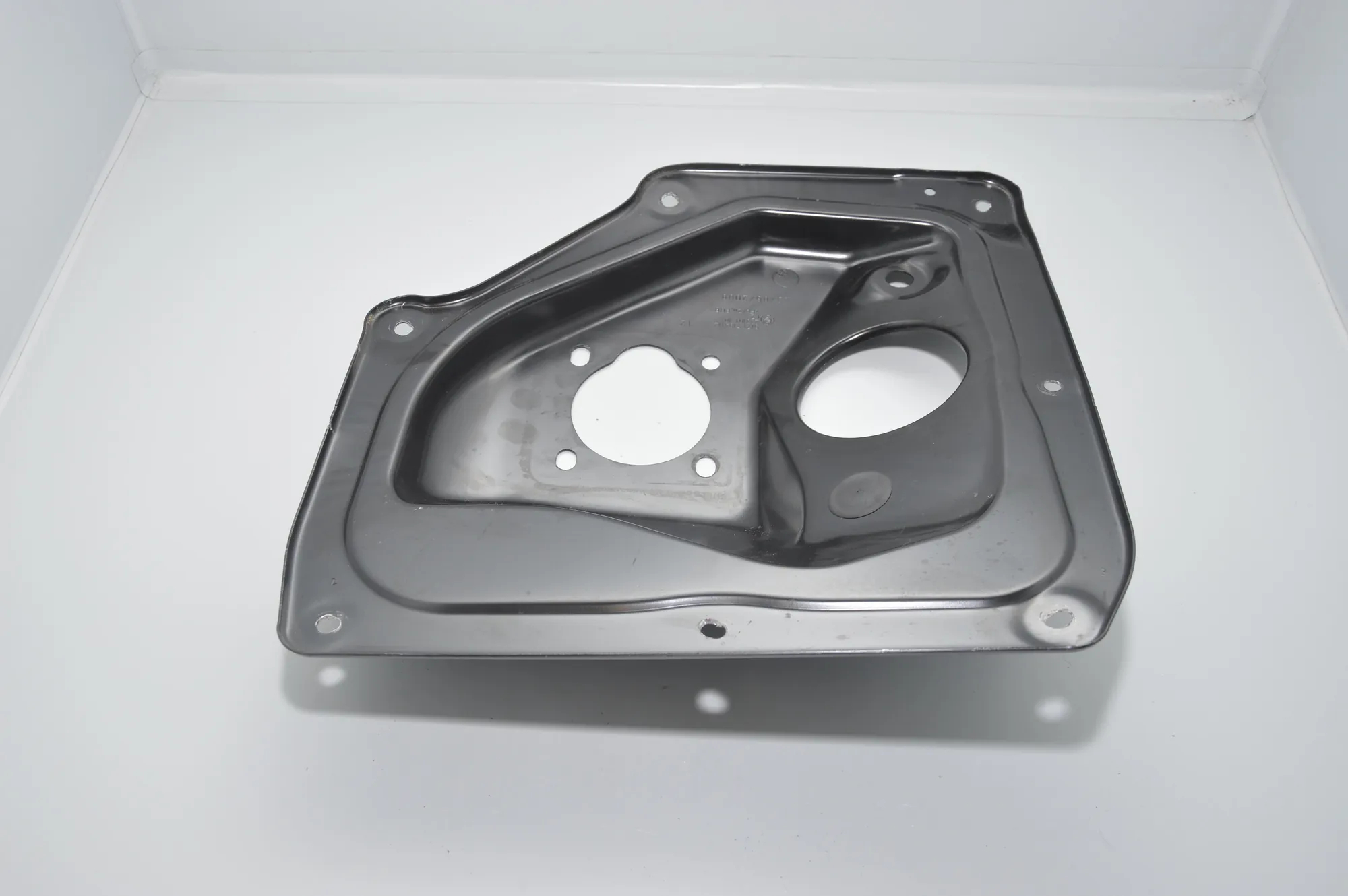 Other Body Parts – OEM 7184112 · BMW 7 (F01, F02) BMW 7 (F01, F02) 2009 – 3