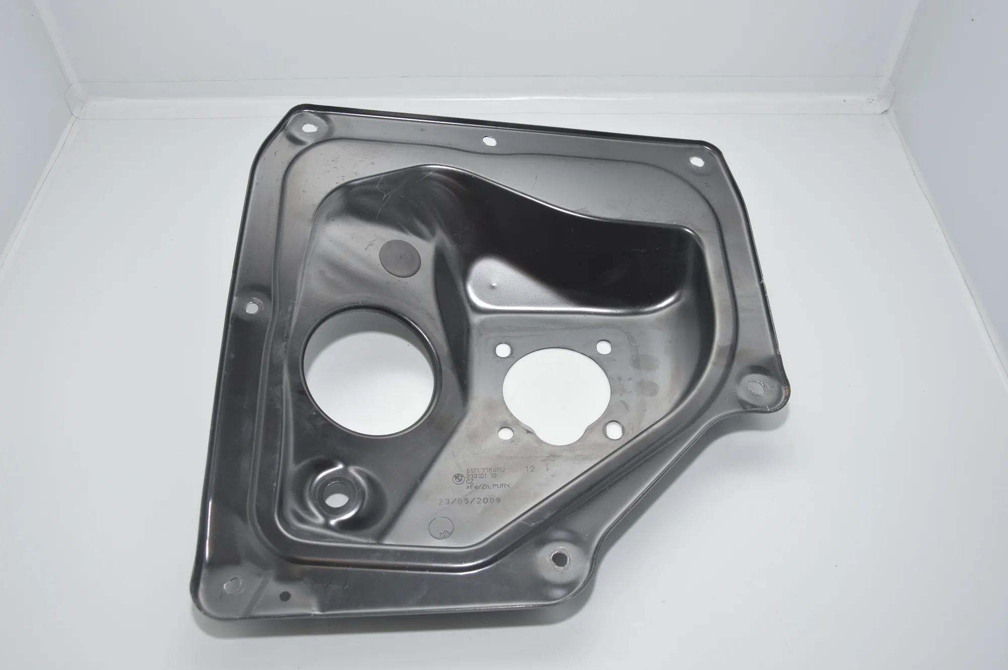 Other Body Parts – OEM 7184112 · BMW 7 (F01, F02) BMW 7 (F01, F02) 2009