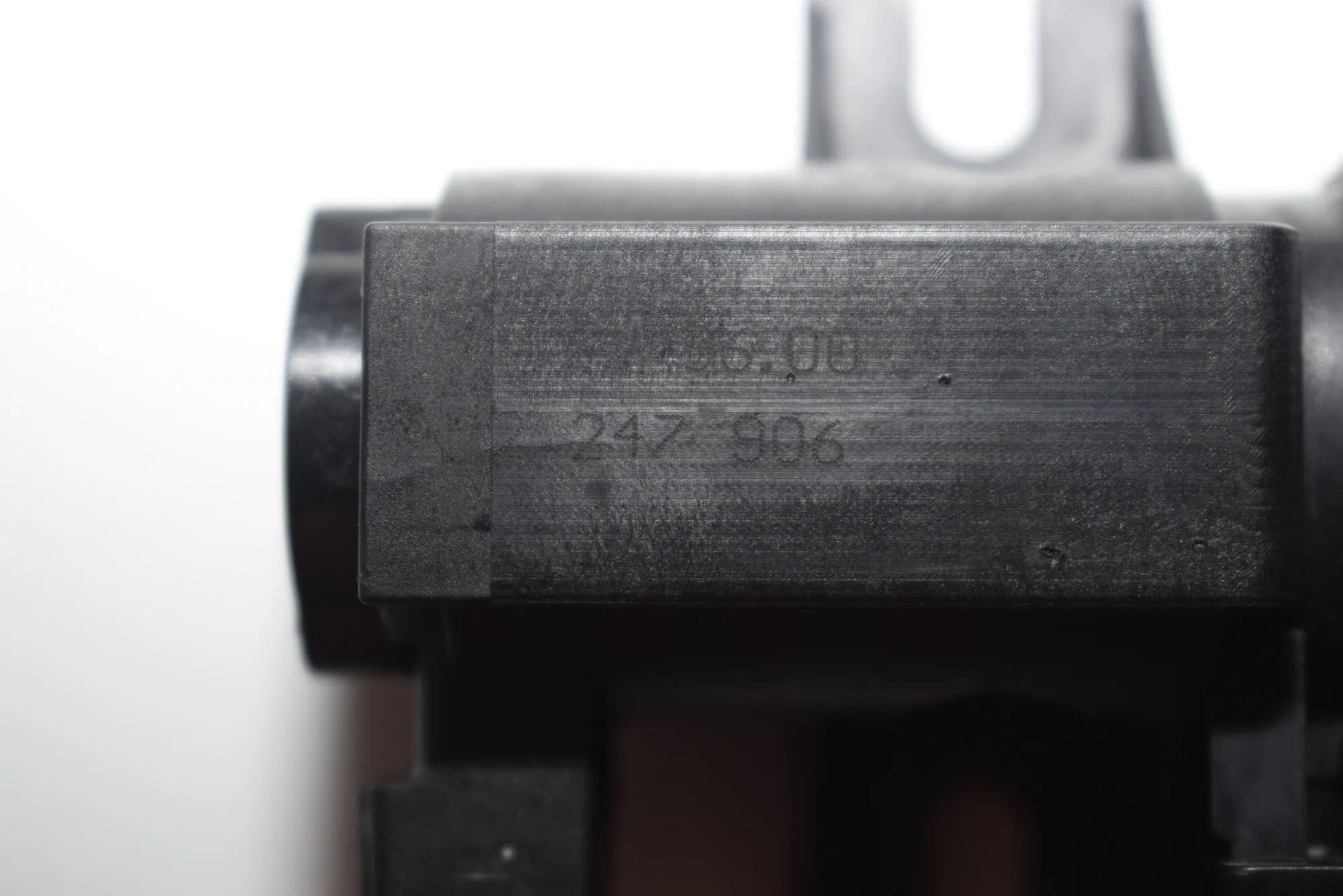 Solenoid Valve – OEM 2247906 · BMW 5 (E39) 525 d 2002 – 6